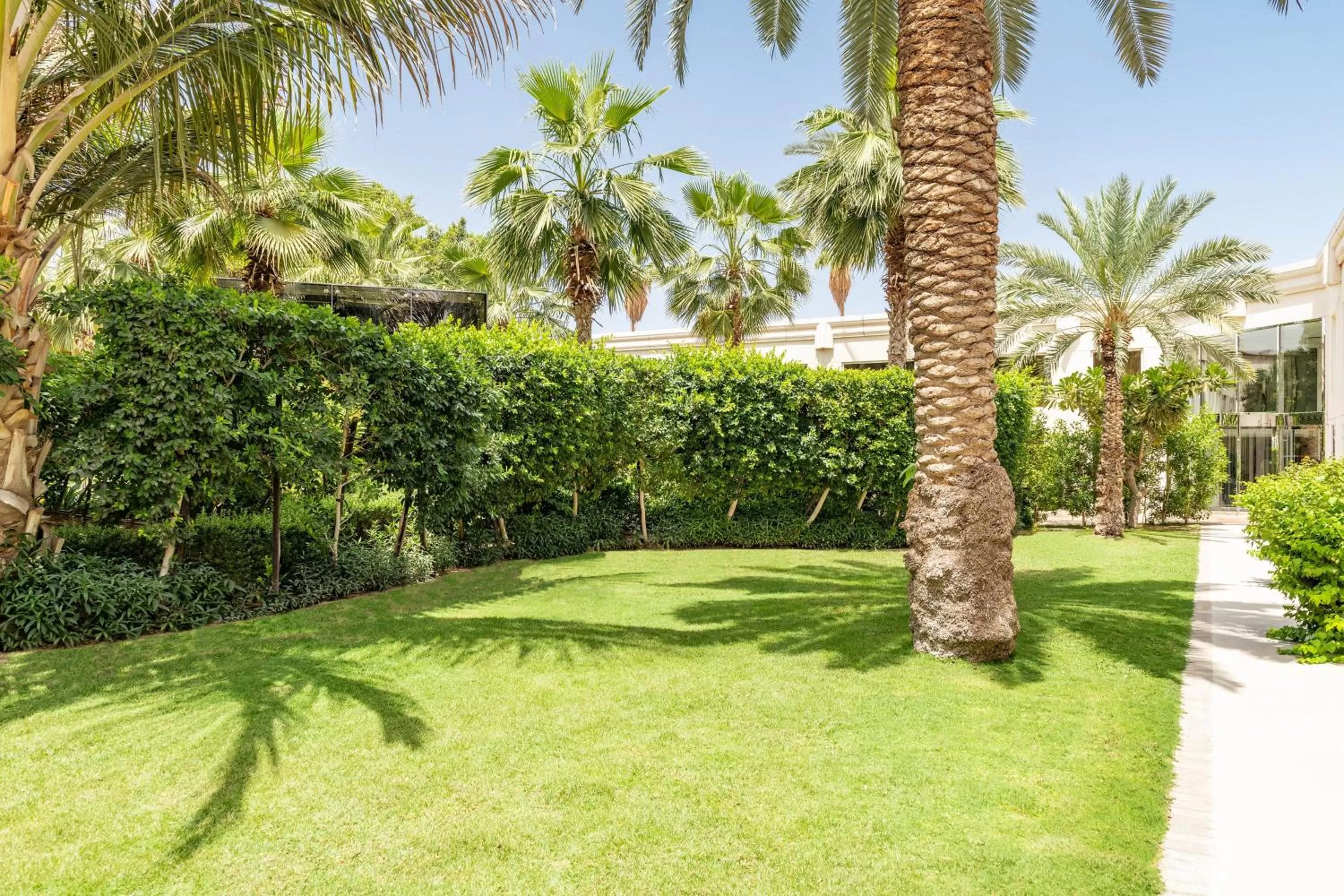 Photo of the whole room in Le Méridien Dubai Hotel & Conference Centre