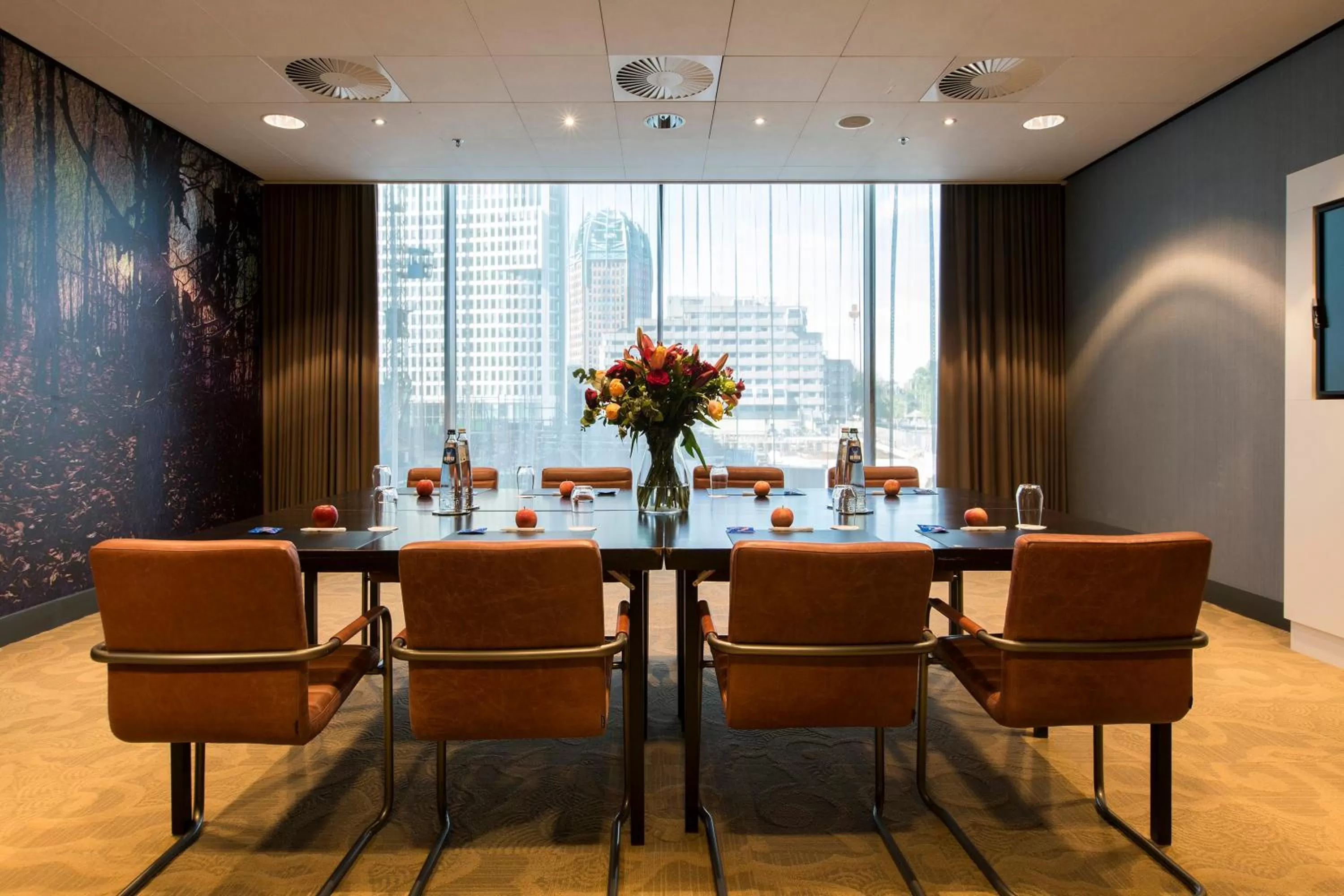 Meeting/conference room in Leonardo Hotel Den Haag Babylon