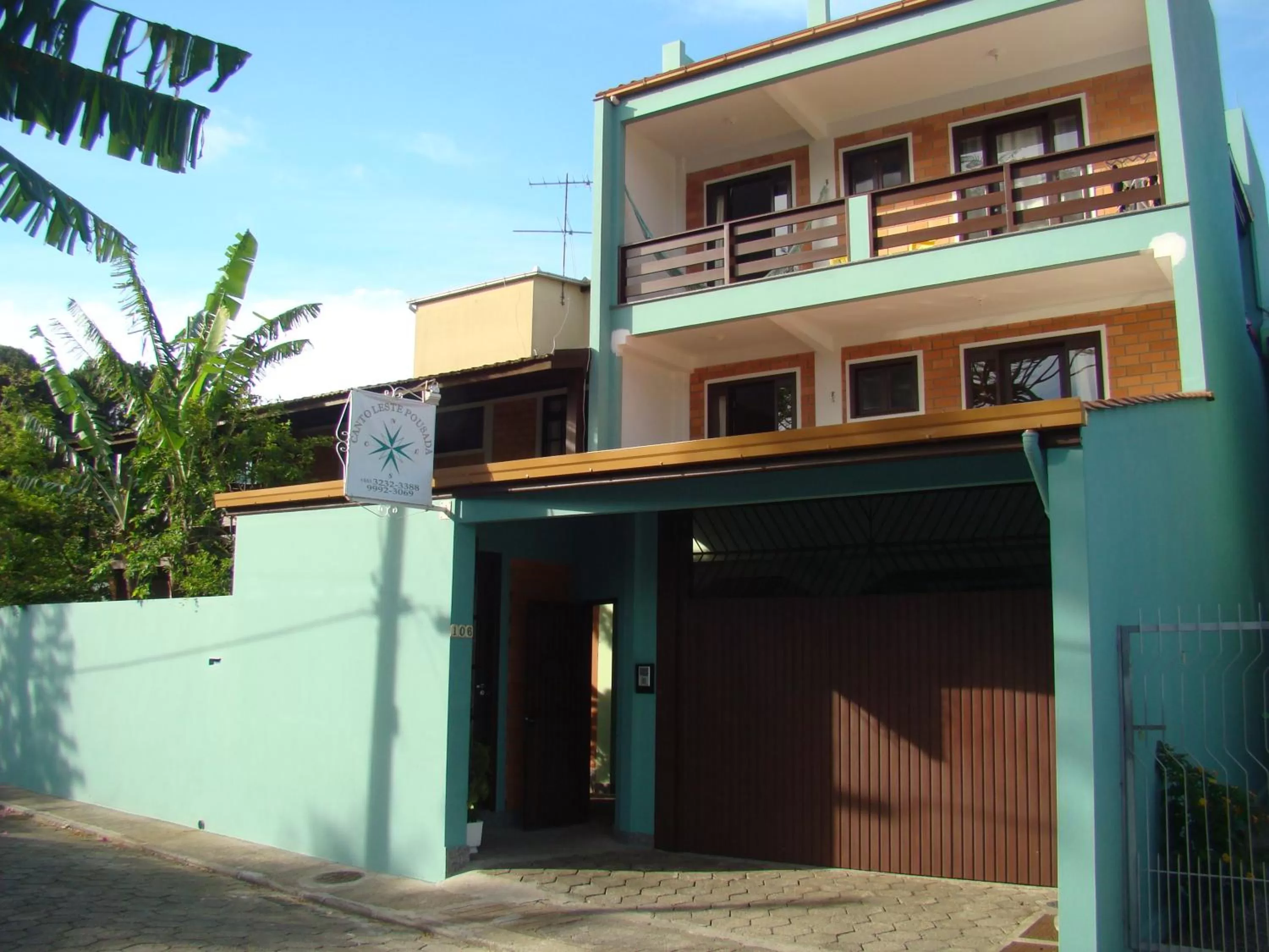 Property Building in Canto Leste Pousada