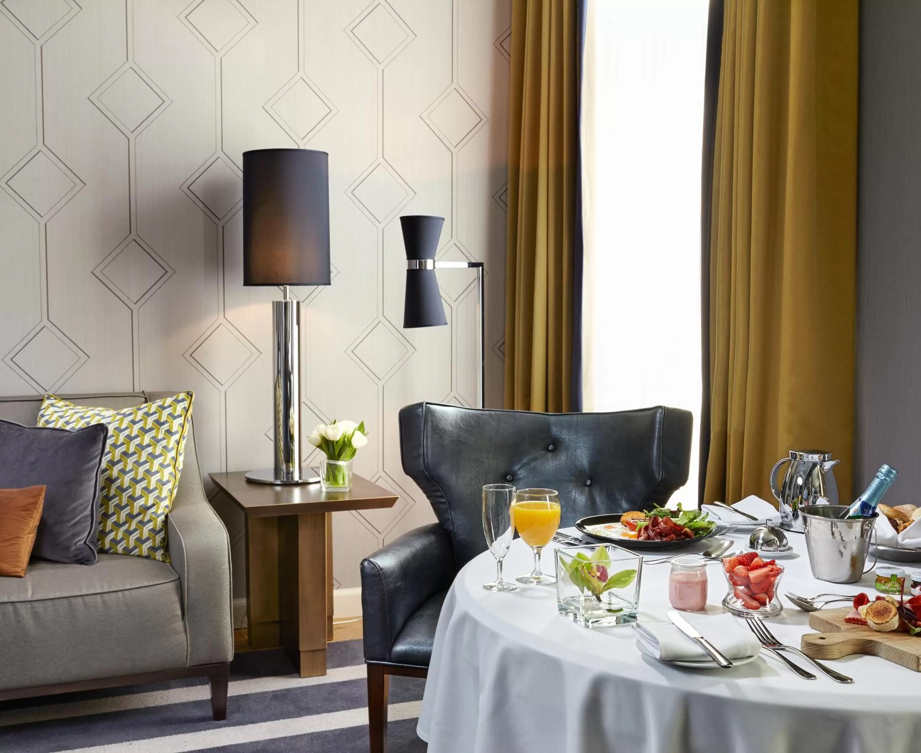 Seating area in Corinthia Budapest