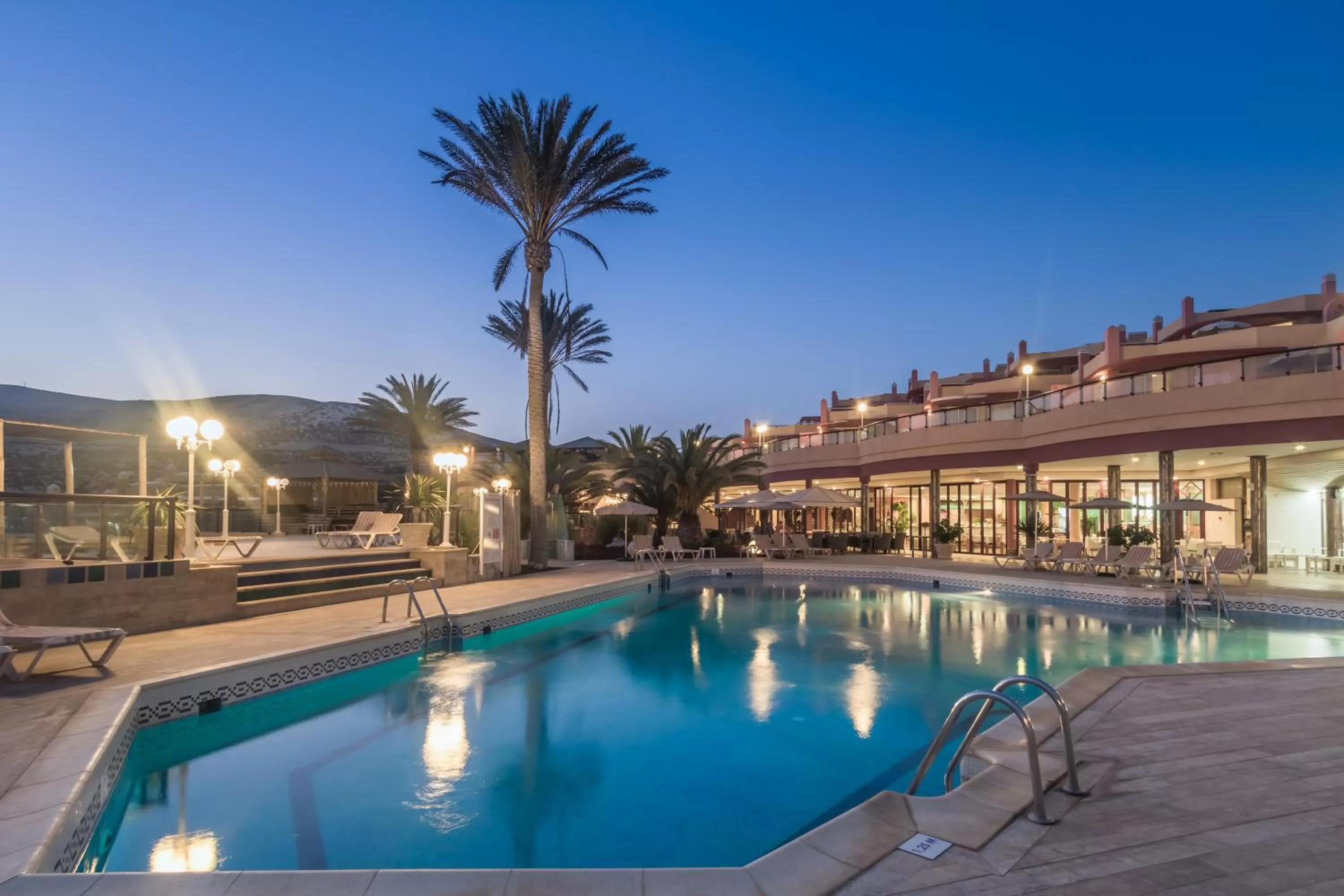 Swimming pool in Hotel Esmeralda Maris by LIVVO