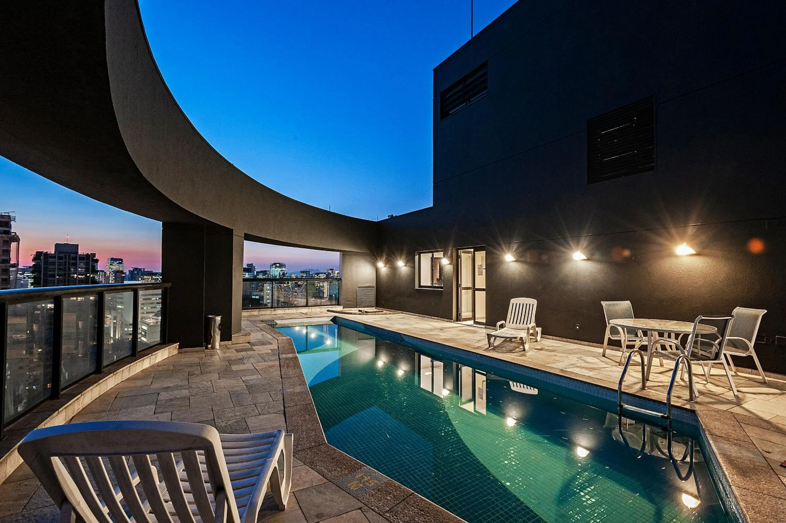 Pool view in Slaviero São Paulo Moema