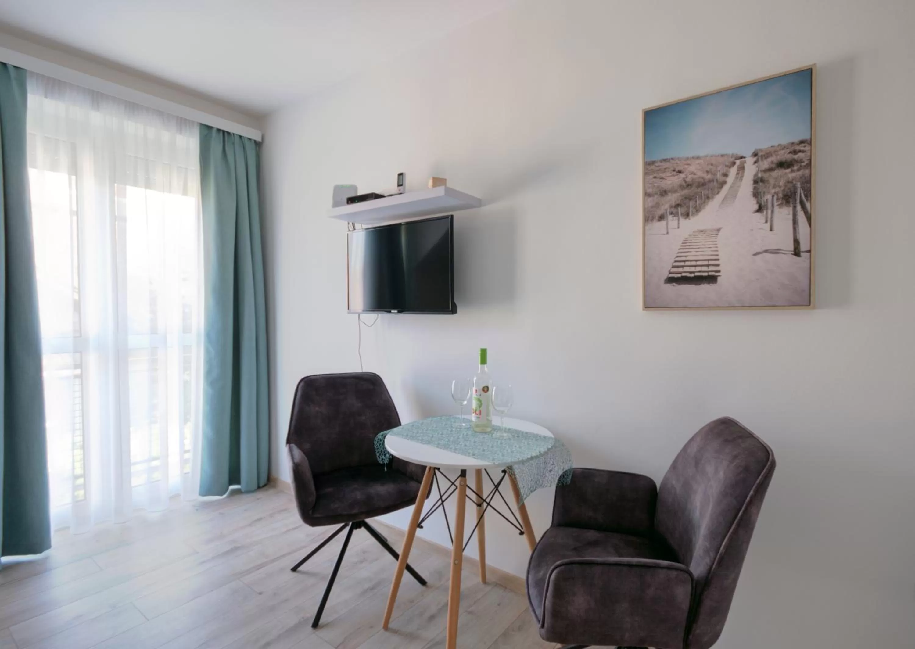 Photo of the whole room in Villa Tara Bük