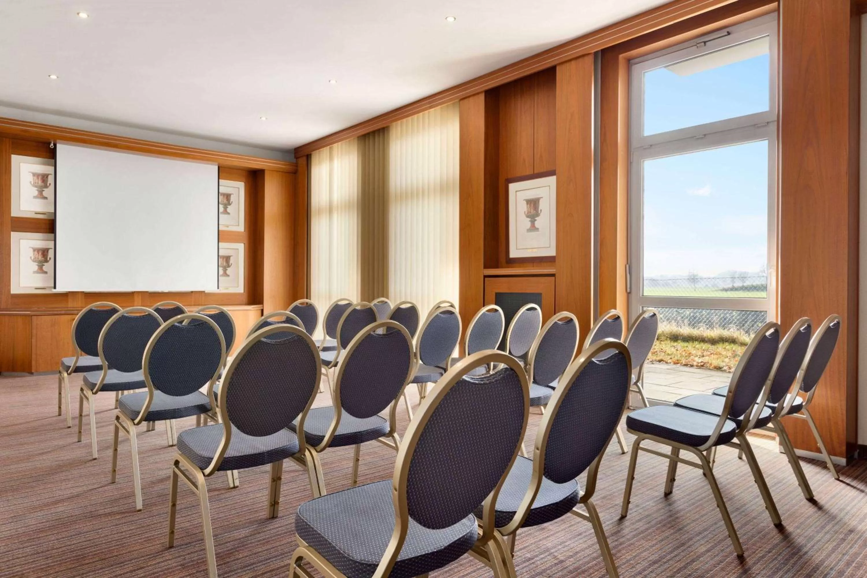 Meeting/conference room in Ramada by Wyndham München Airport