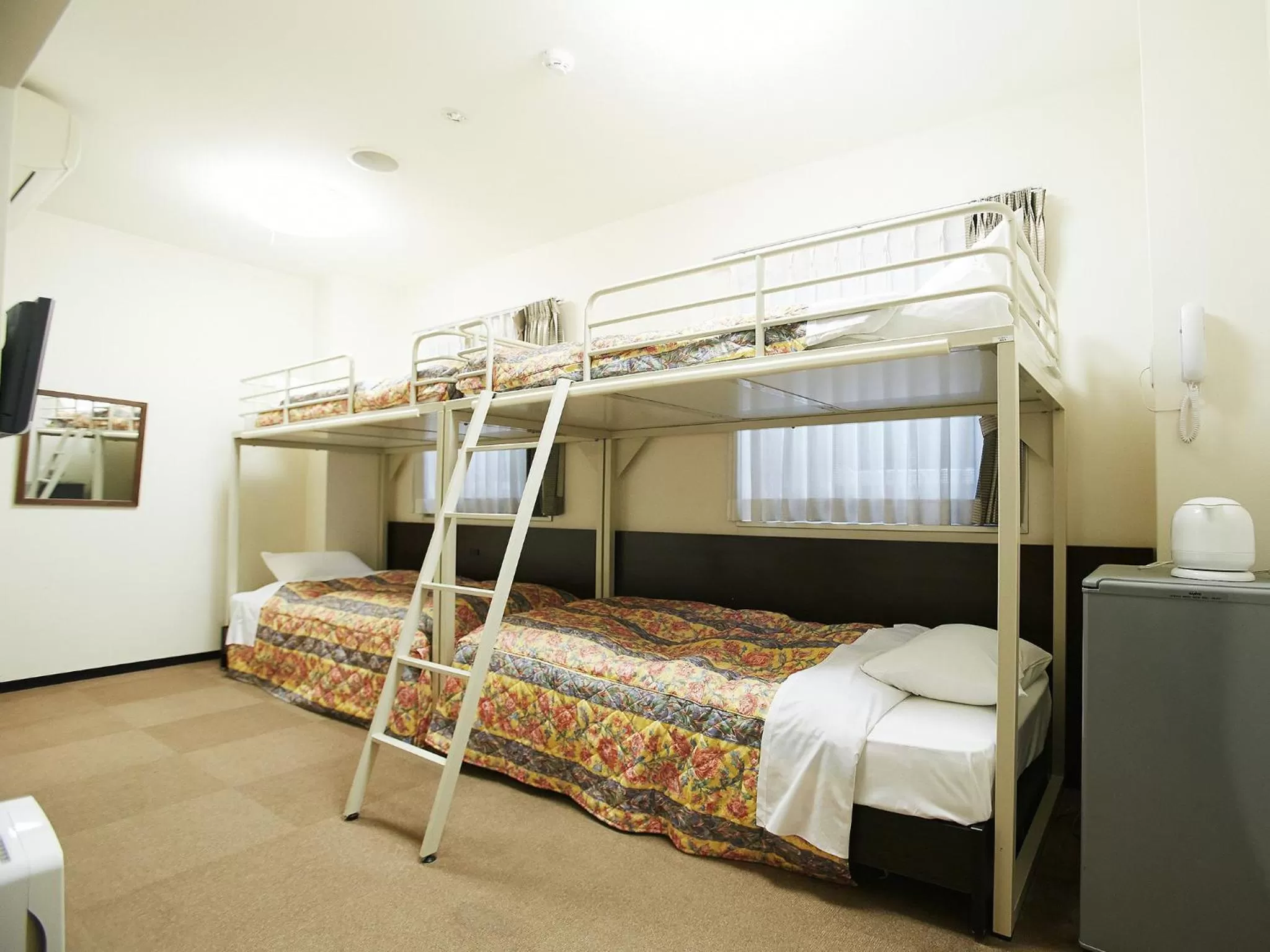 Bed in Osaka Academia