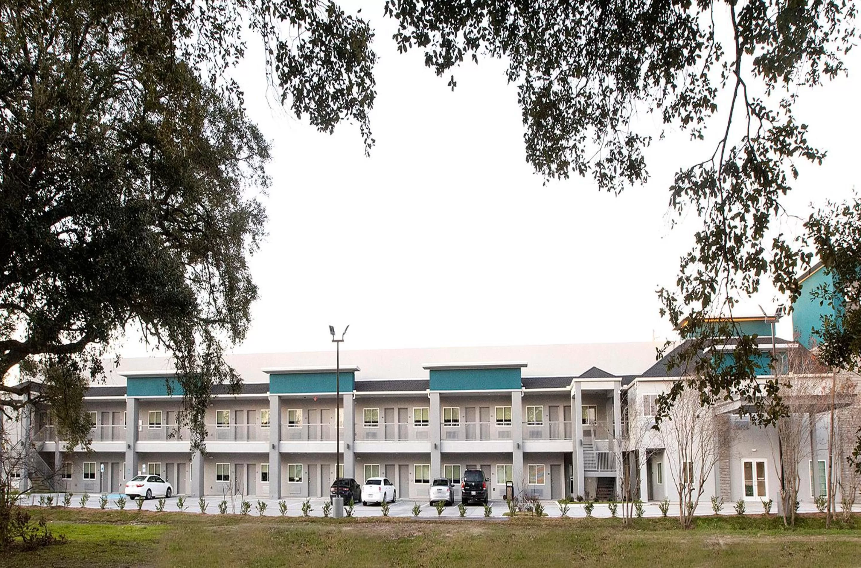 Property building in Express Inn