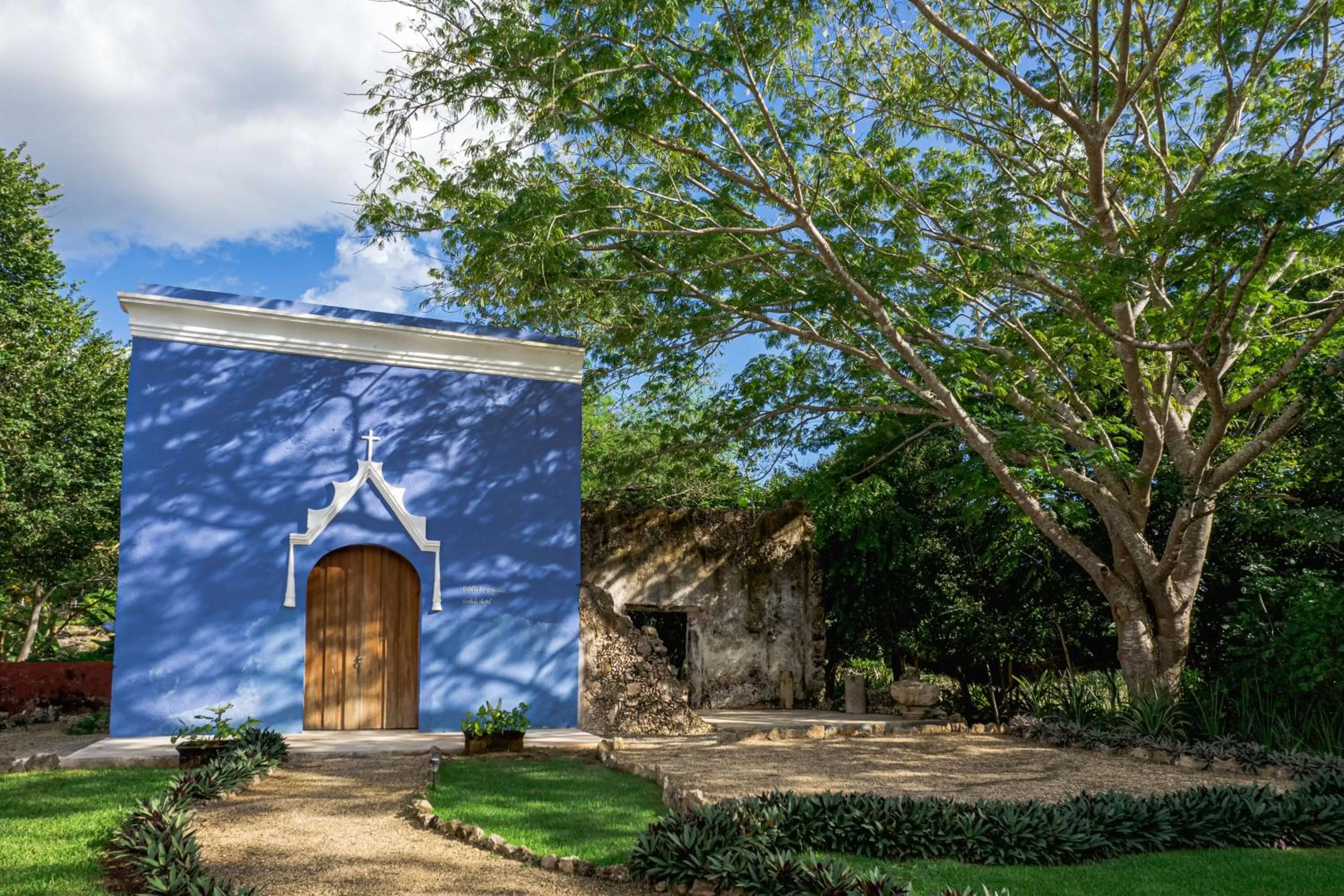 Property building in Destino Mío Mayan Jungle Retreat