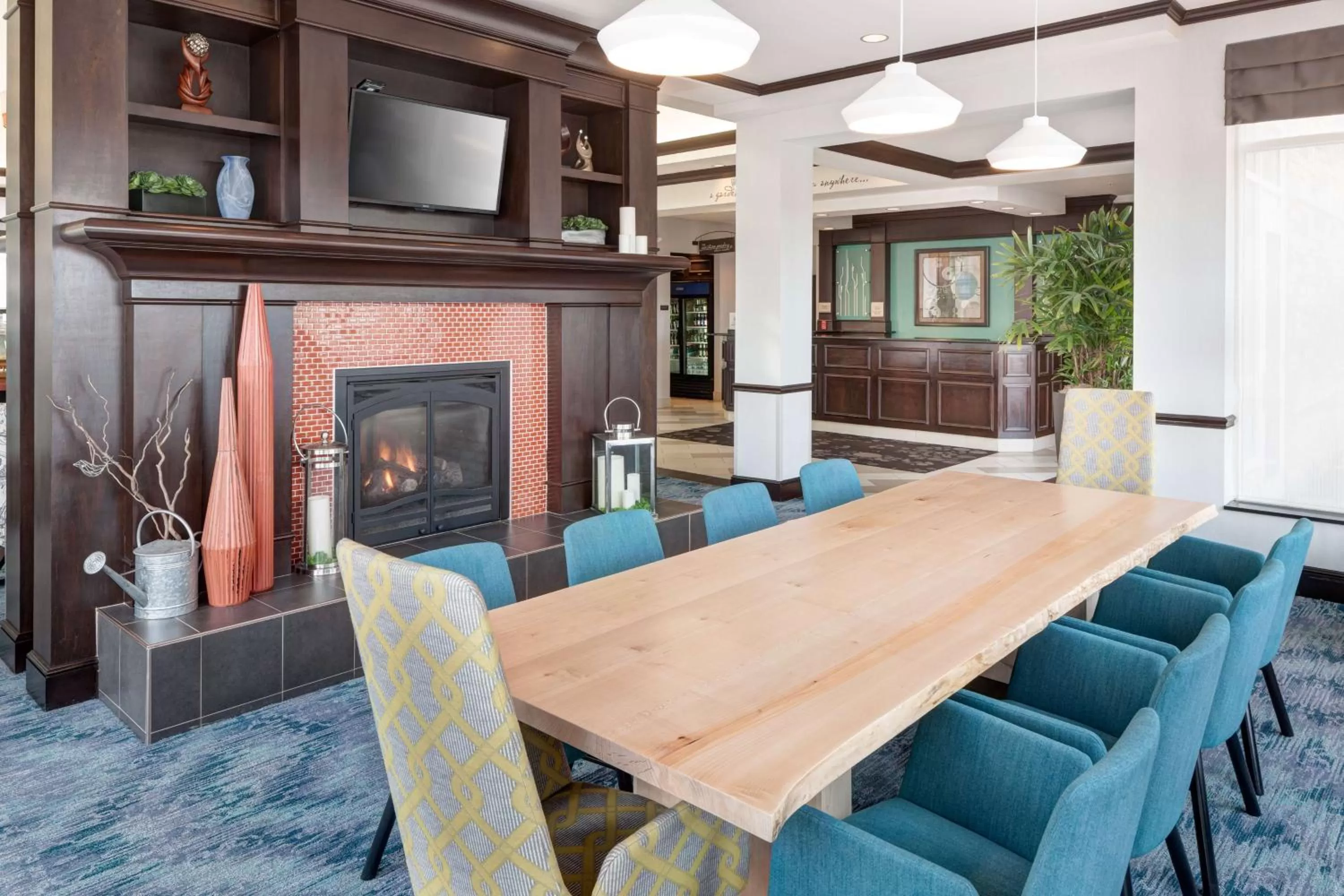 Living room in Hilton Garden Inn Cincinnati/Mason