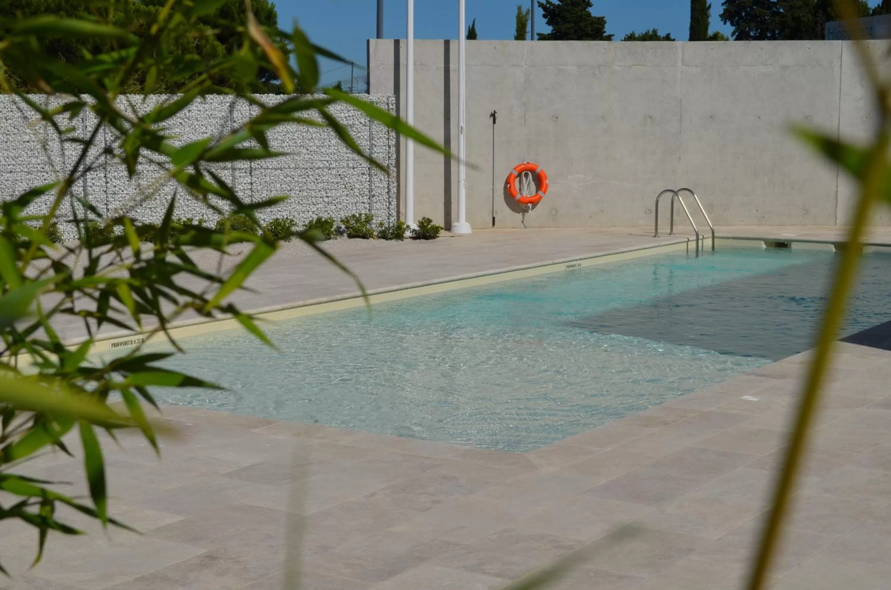 Swimming pool in Holiday Inn Express Montpellier - Odysseum by IHG