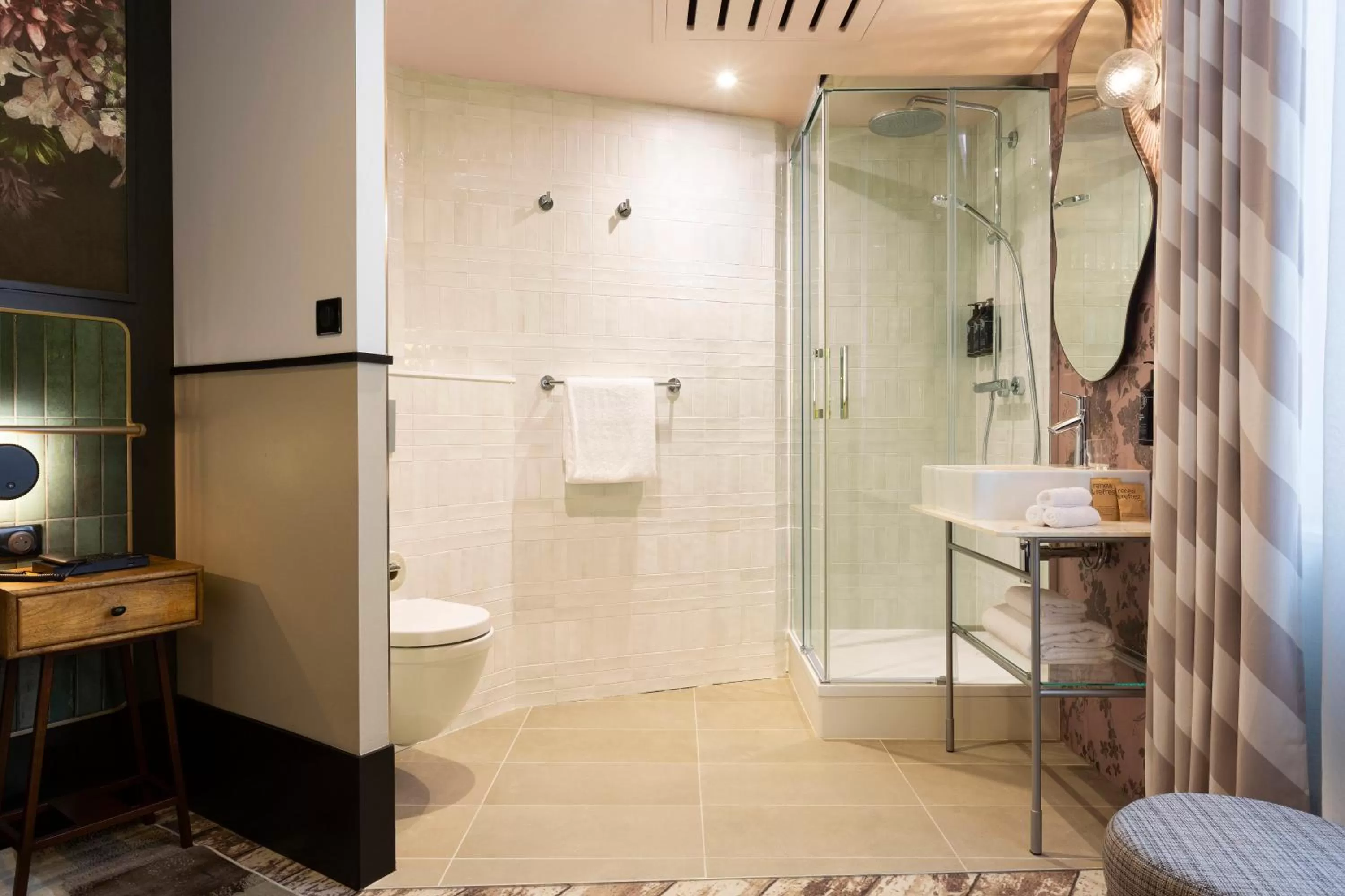 Bathroom in Hotel Les Capitouls Toulouse Centre - Handwritten Collection