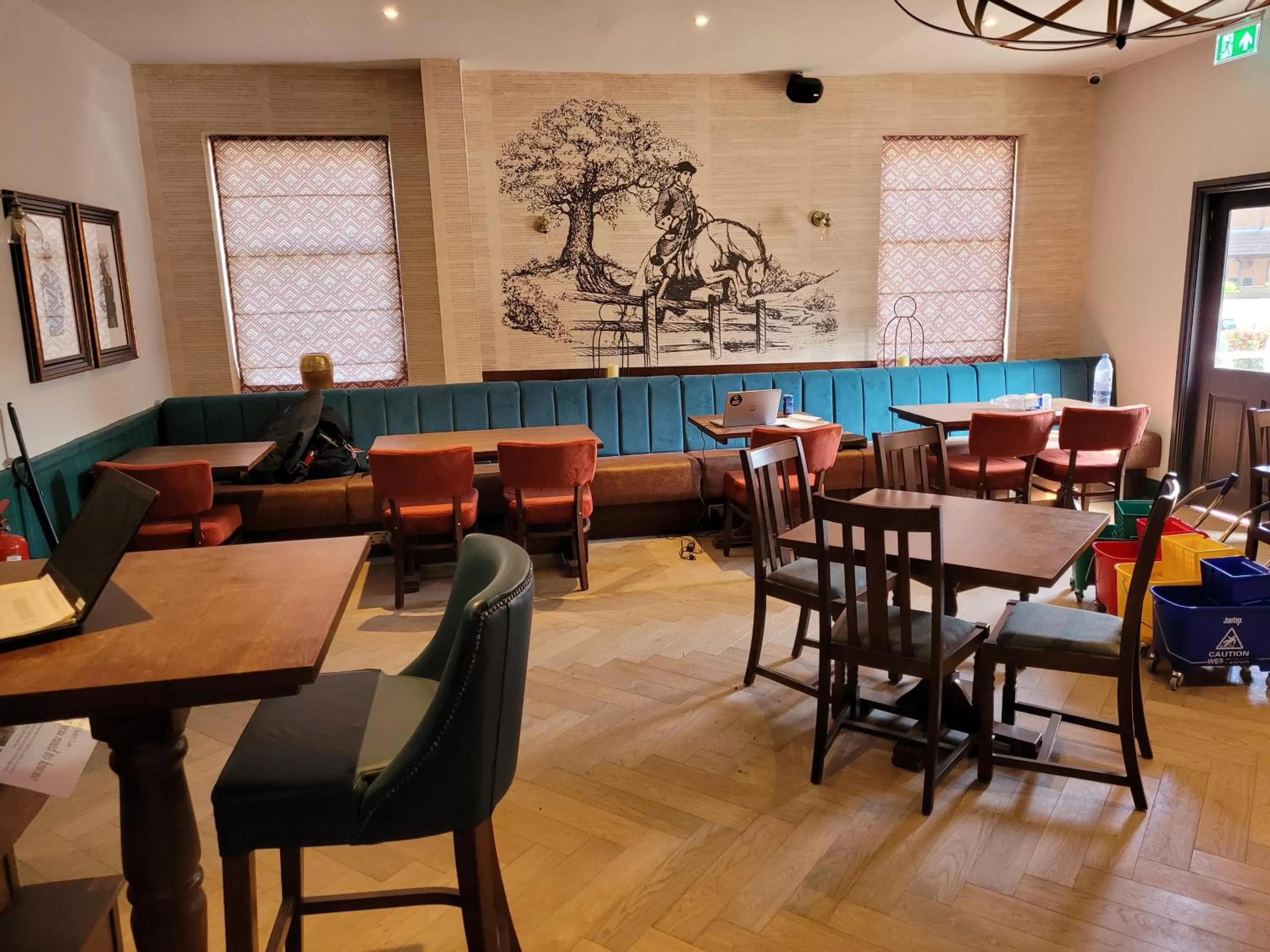 Lounge or bar in The Chequers Inn