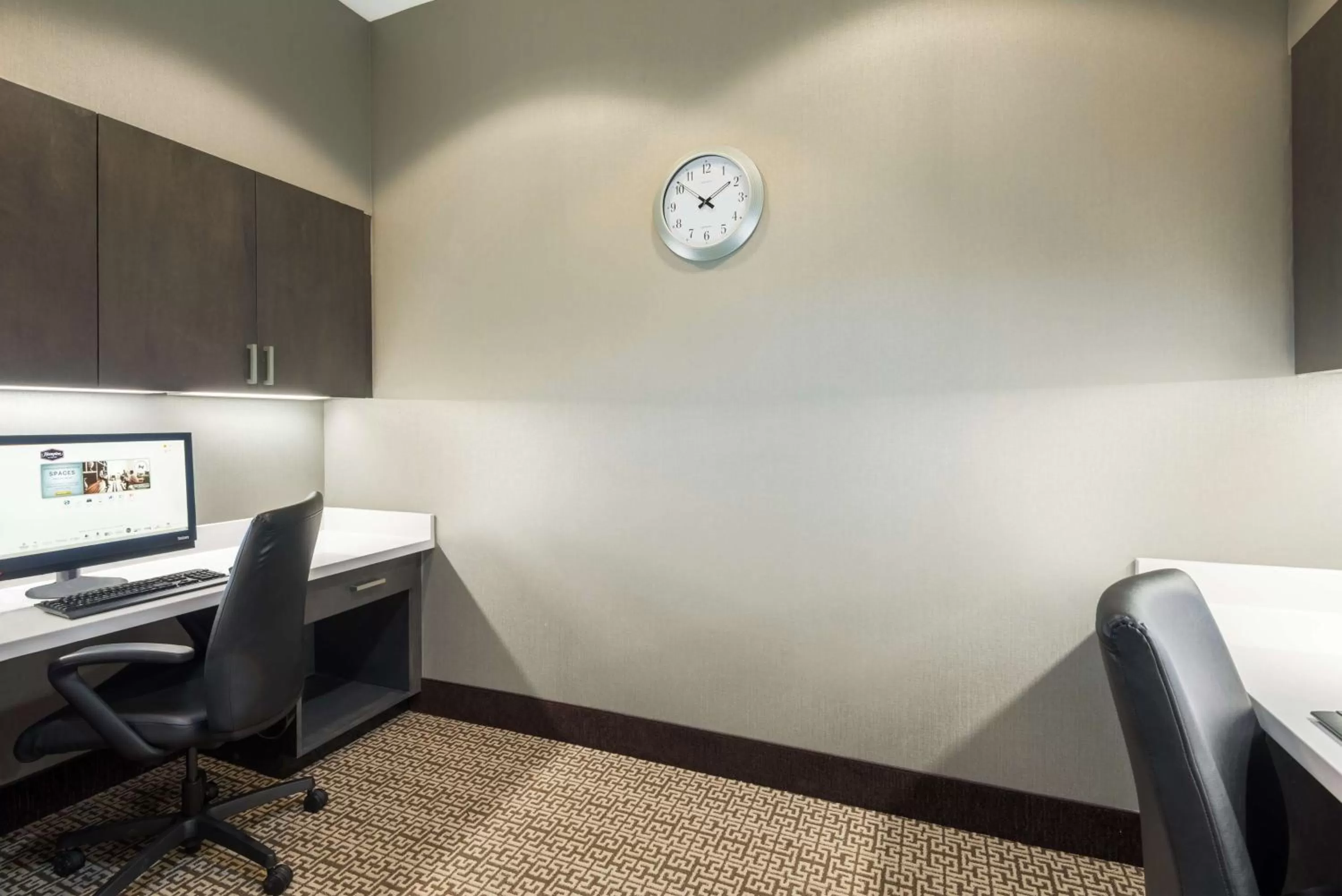 Business facilities in Hampton Inn & Suites Tampa Airport Avion Park Westshore