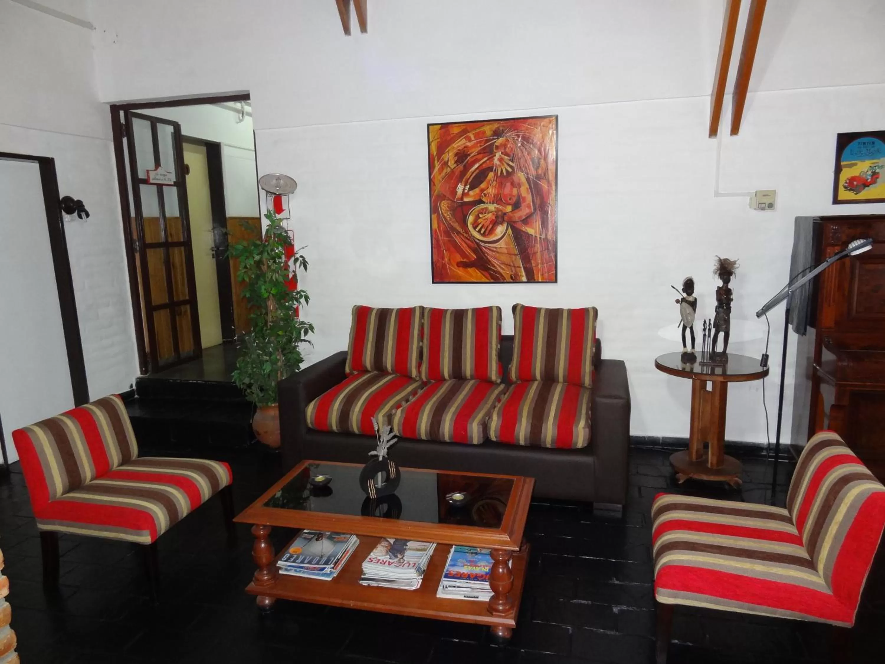 Communal lounge/ TV room in Hostería Lida