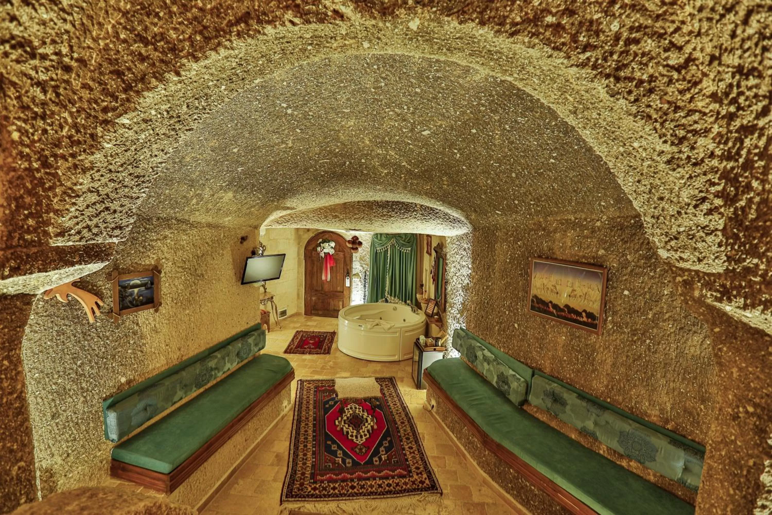 Decorative detail in Hidden Cave Hotel