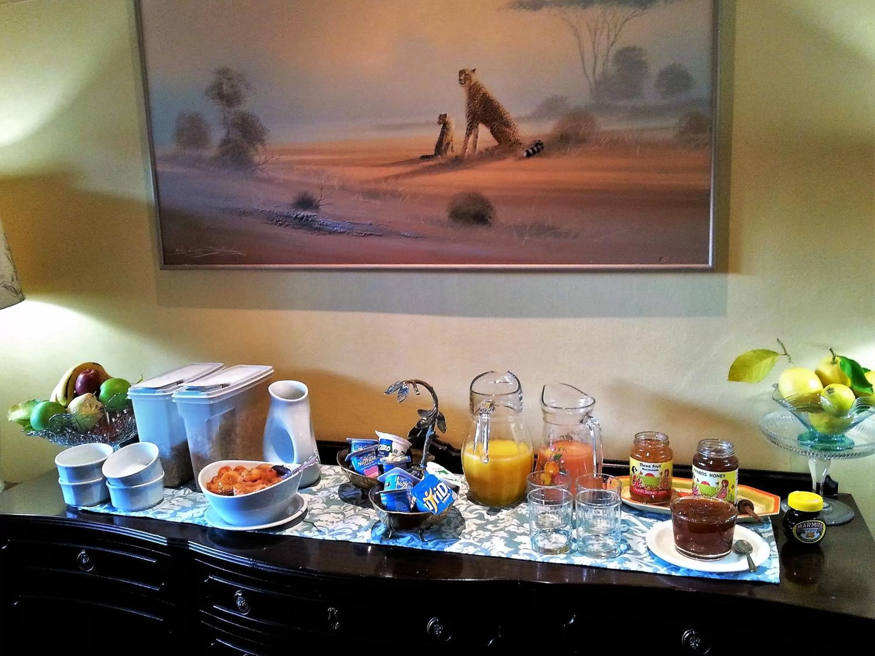 Food in Squirrels Corner