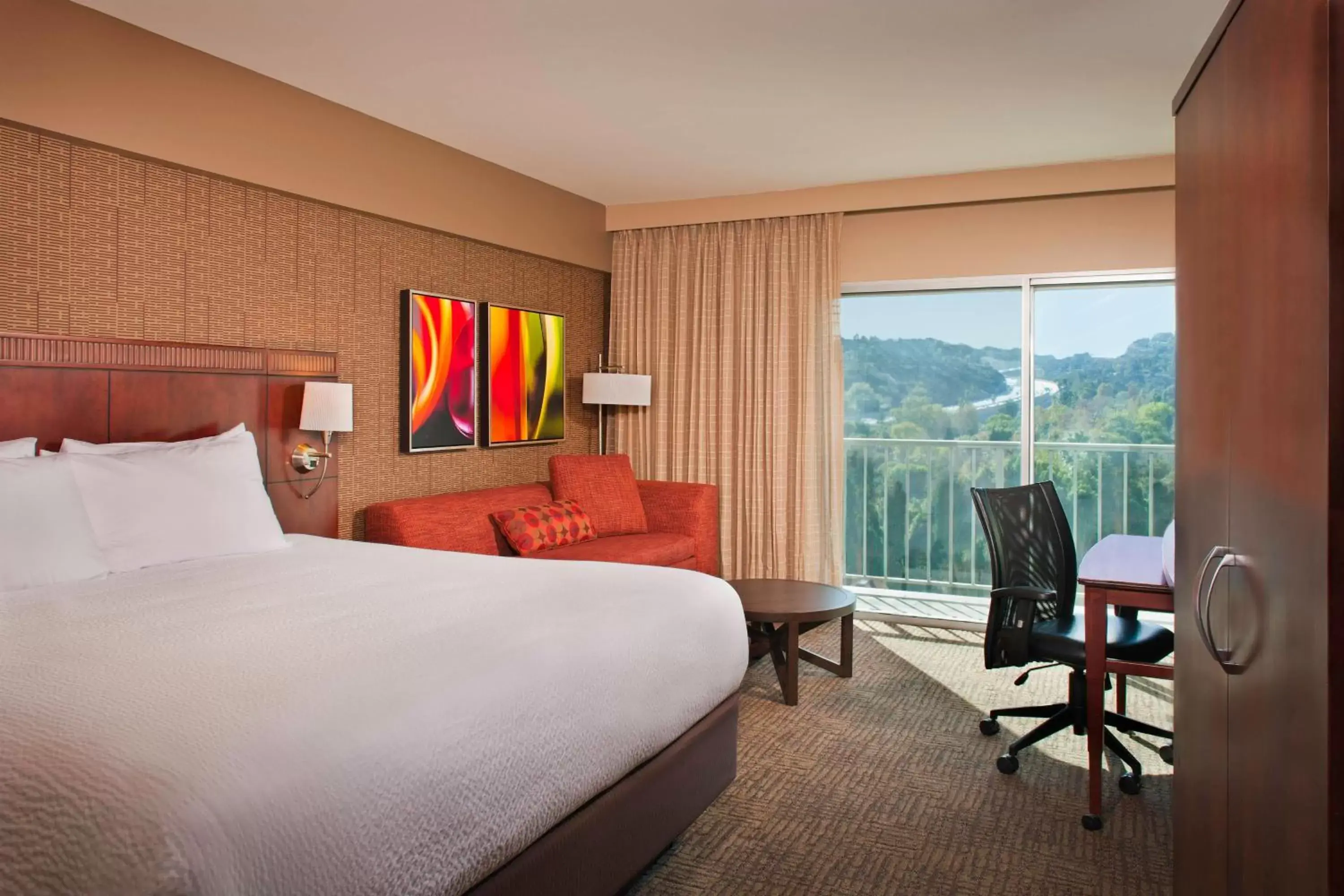 Large King Room with Sofa Bed and Adapted Tub - Mobility and Hearing Accessible in Courtyard Los Angeles Sherman Oaks Large King Room with Sofa Bed and Adapted Tub - Mobility and Hearing Accessible in Courtyard Los Angeles Sherman Oaks