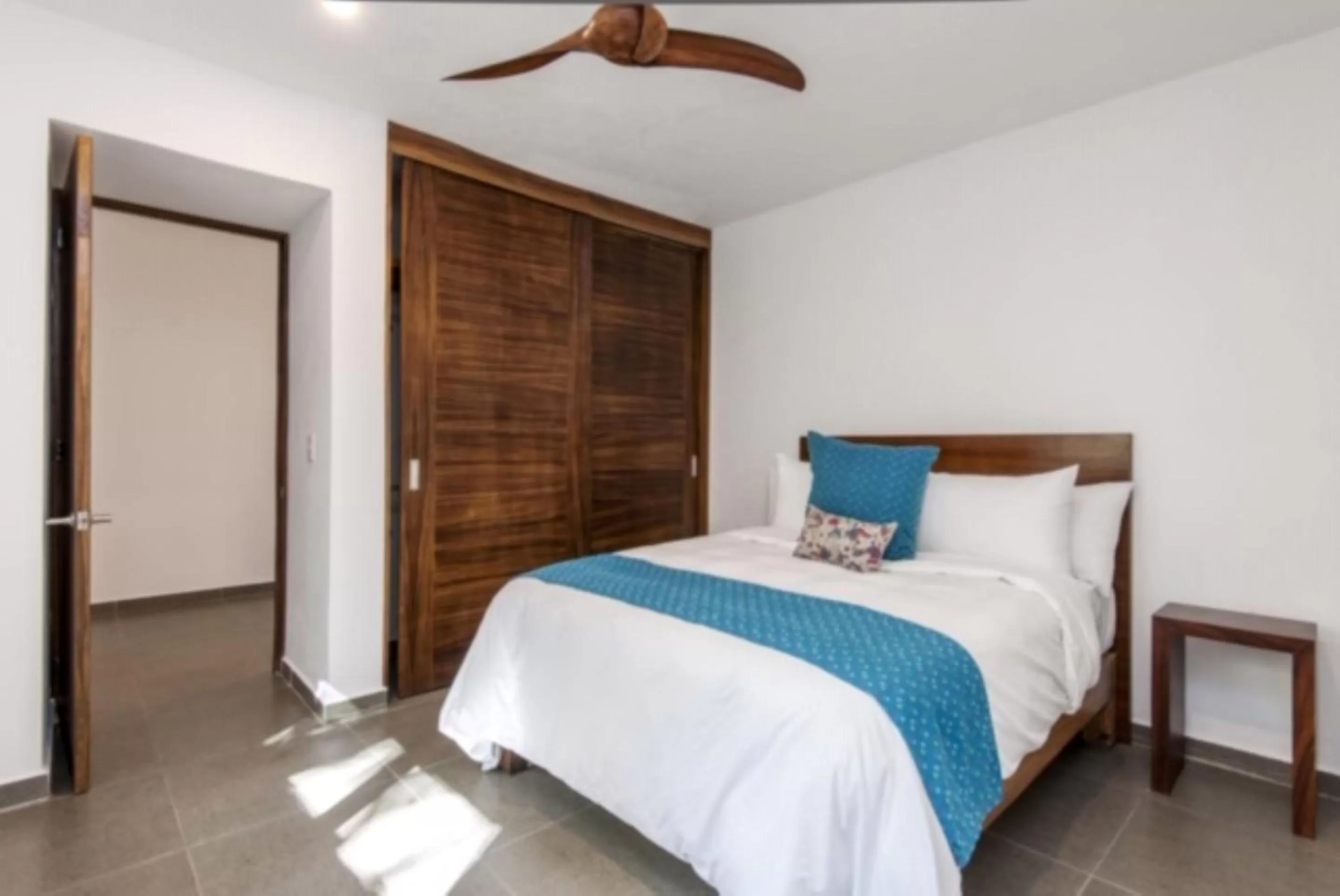 Bed in Ysuri Sayulita - Beachfront Hotel