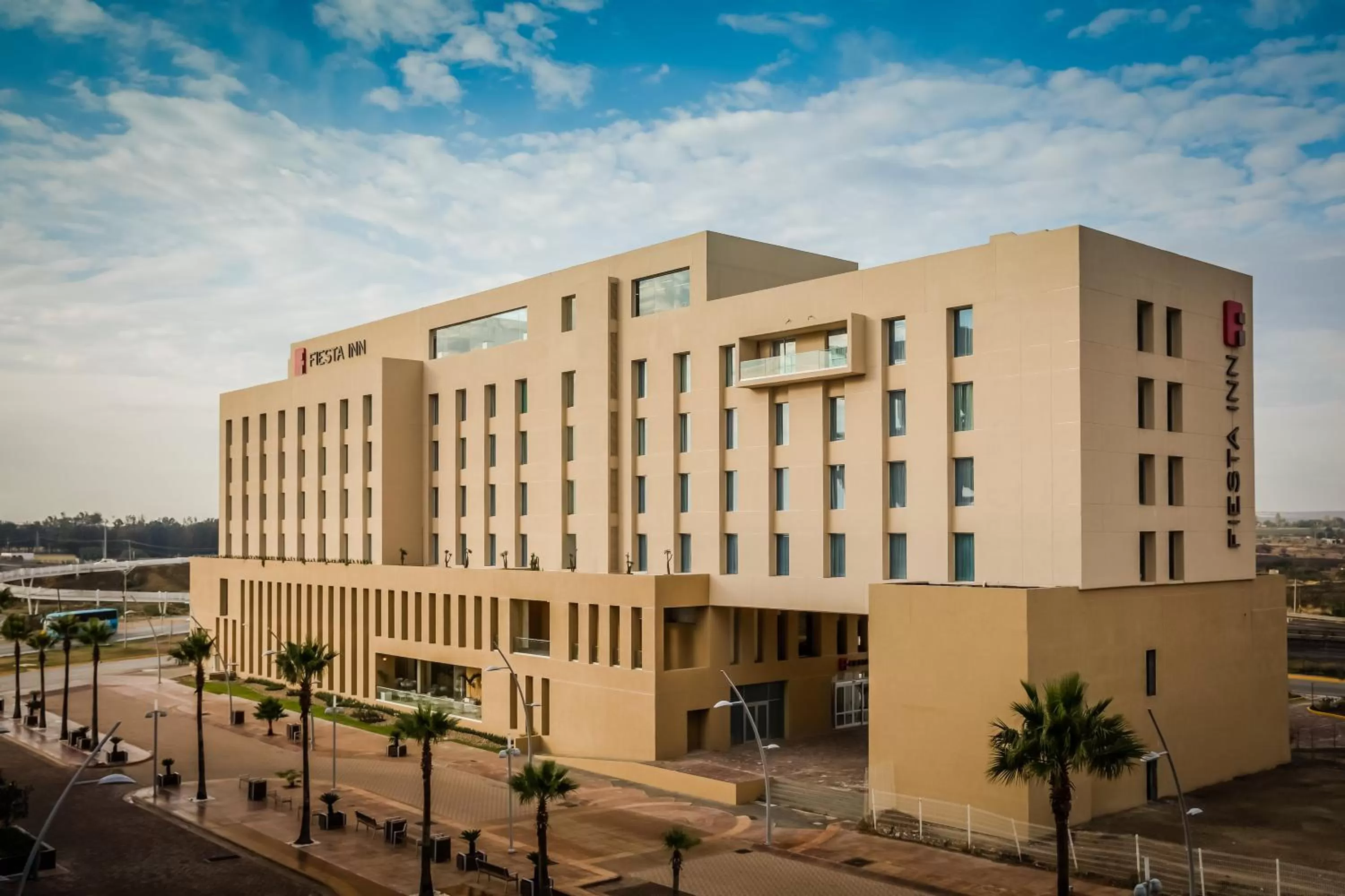 Property building in Fiesta Inn Silao Puerto Interior