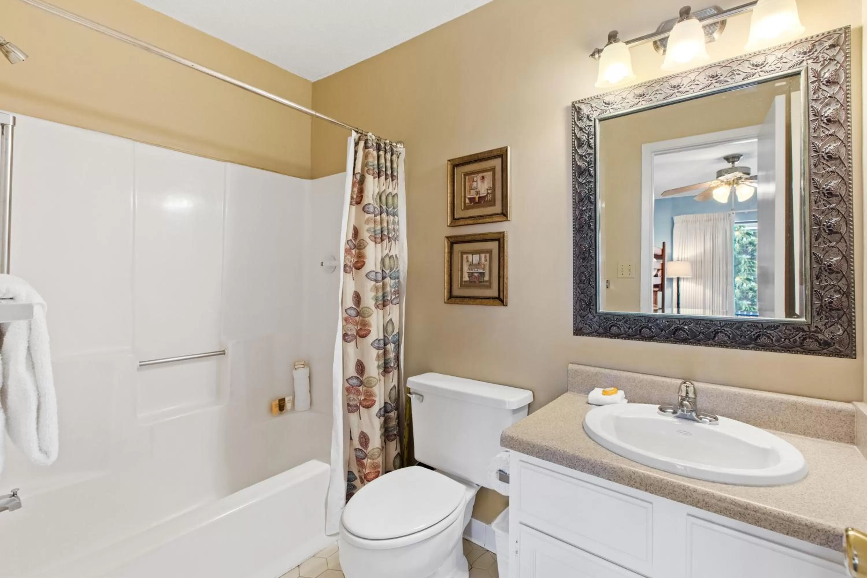 Bathroom in Peach Seashell