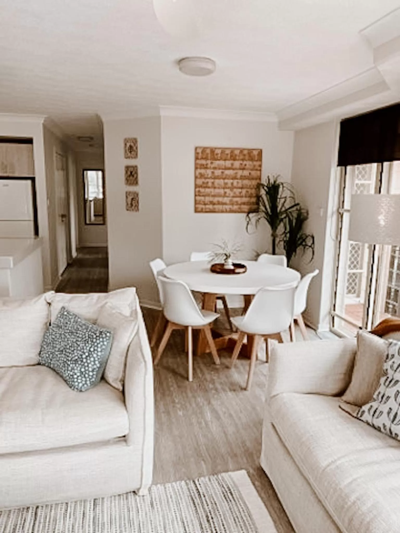 Sea Breeze on Main Beach