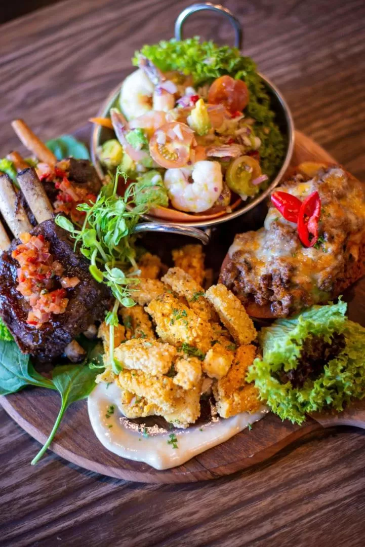 Food in Six Degrees Boutique Hotel