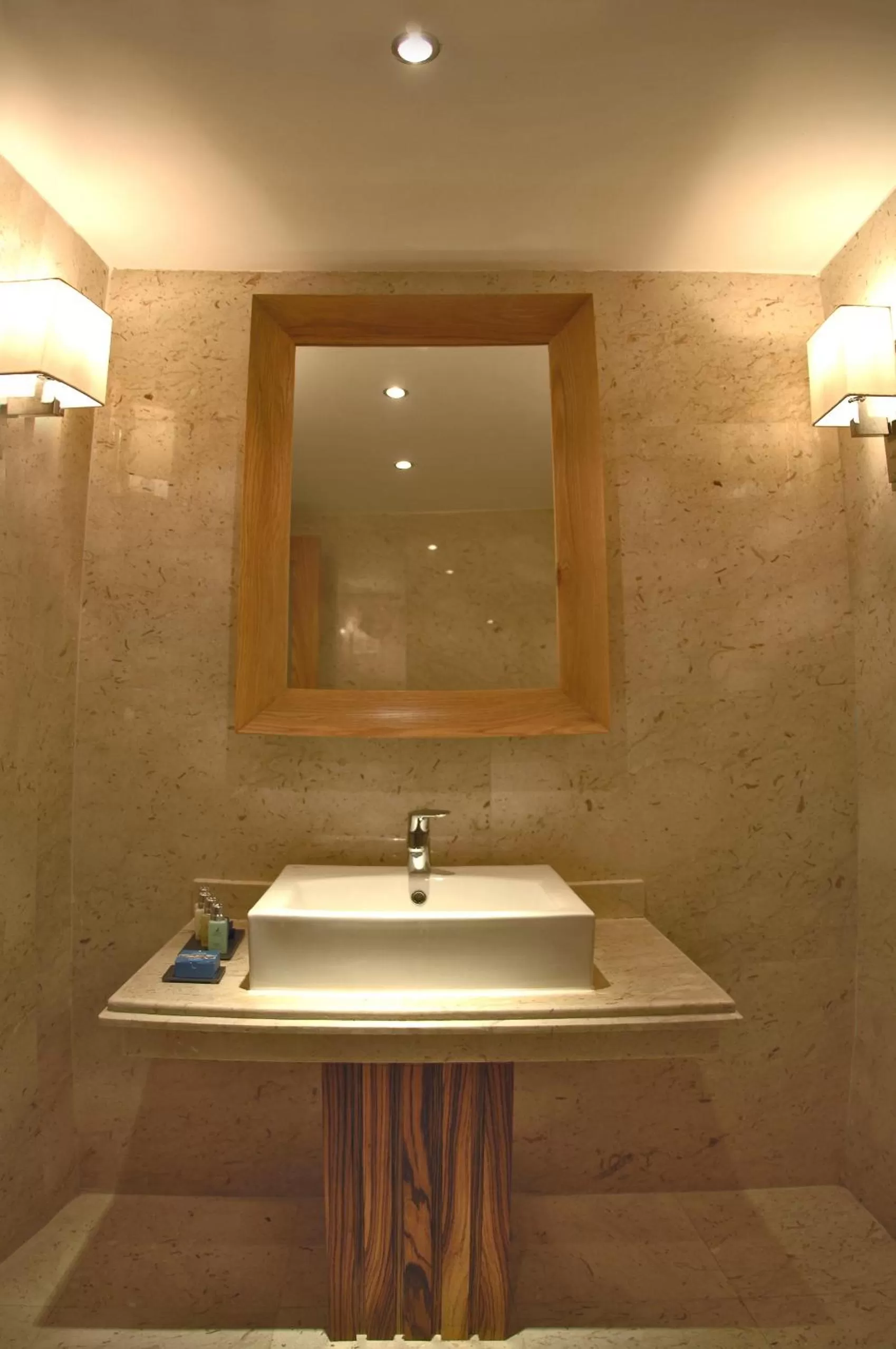 Swim-Up Room - single occupancy - Adults Only  in Coral Sea Imperial "Coral Sea Sensatori"