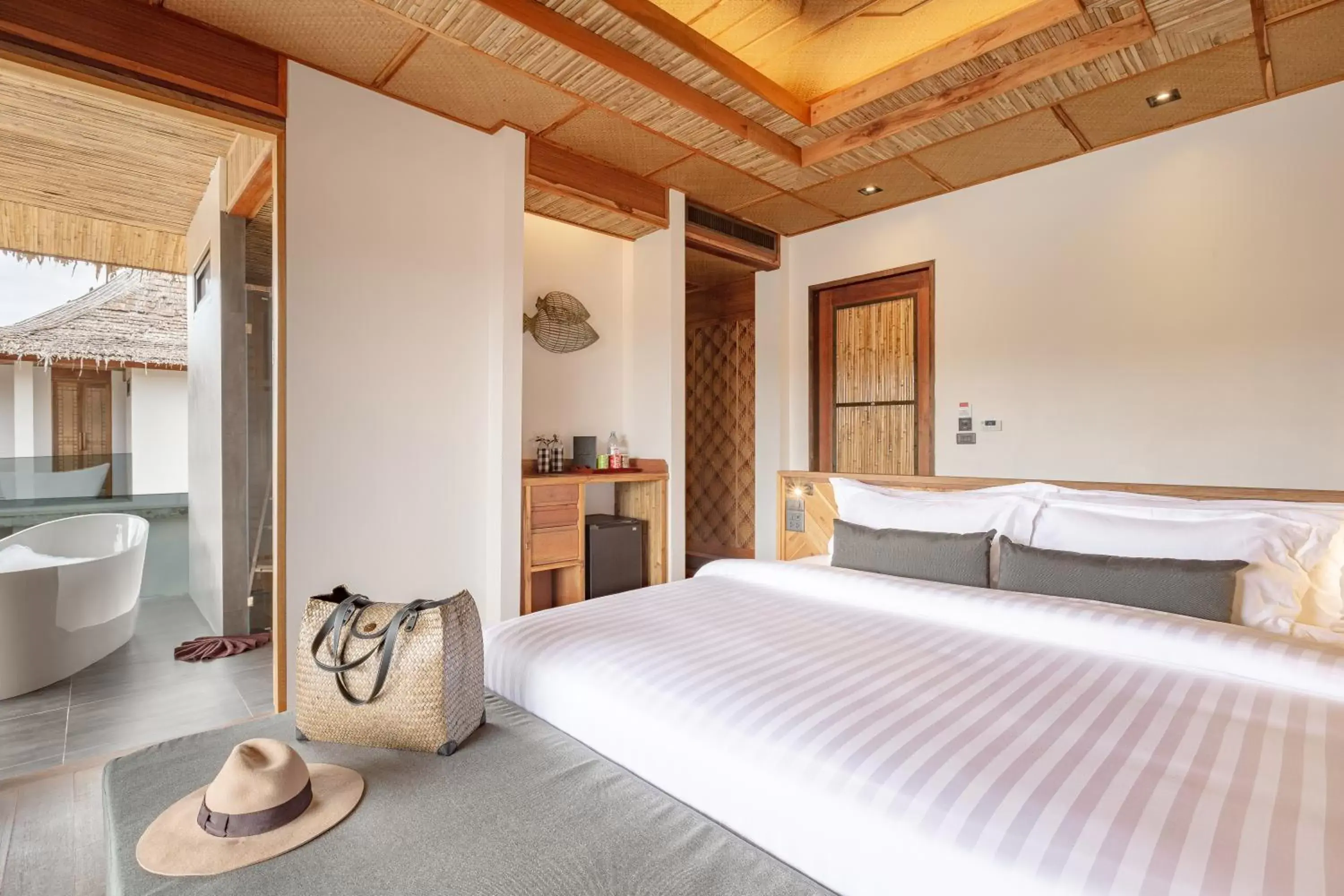 Lagoon Grand Deluxe View- Free Schedule Shuttle to Ao Nang Beach/ Railay Beach in Venice Krabi Villa Resort Lagoon Grand Deluxe View- Free Schedule Shuttle to Ao Nang Beach/ Railay Beach in Venice Krabi Villa Resort