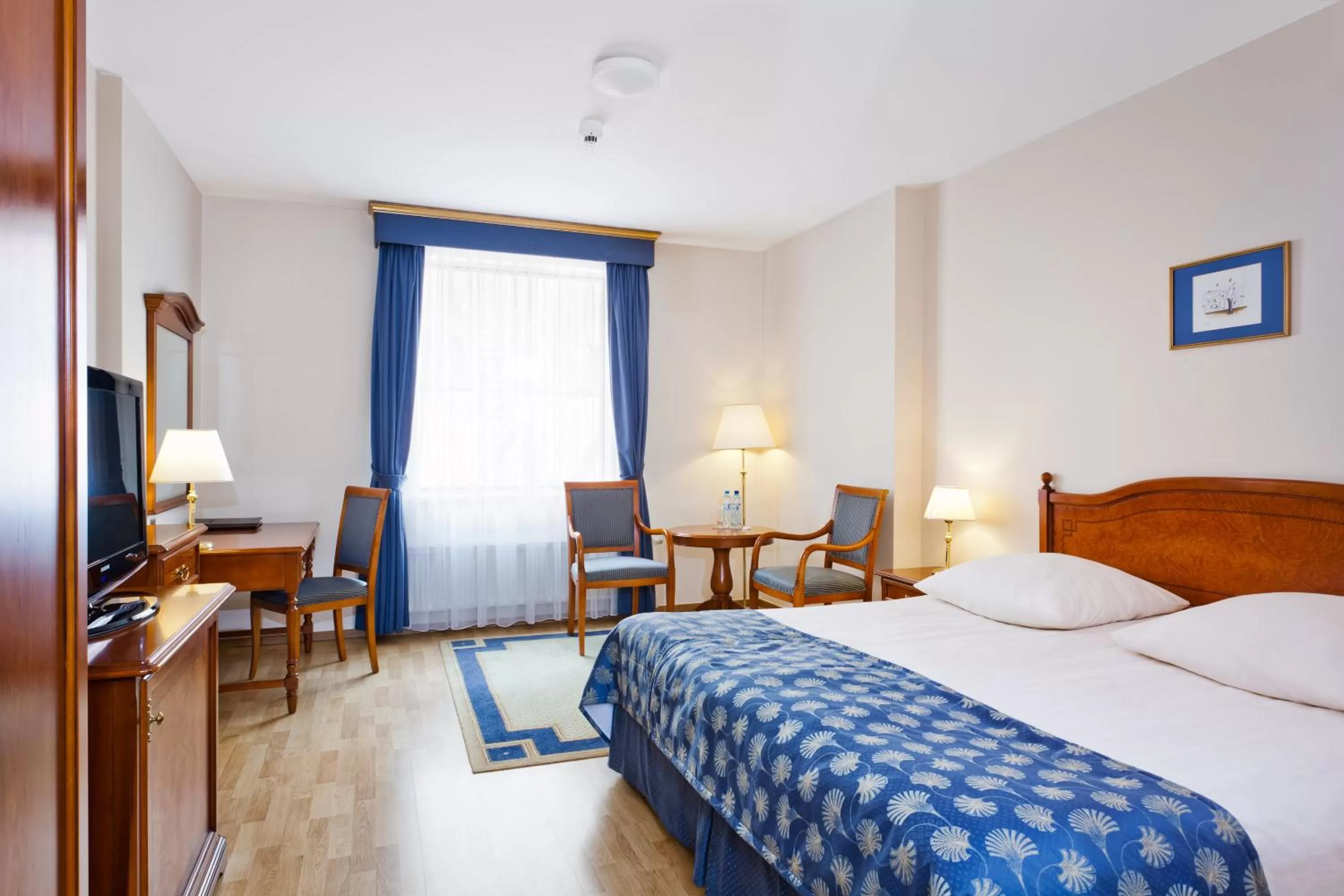 Photo of the whole room, Bed in Qubus Hotel Wrocław