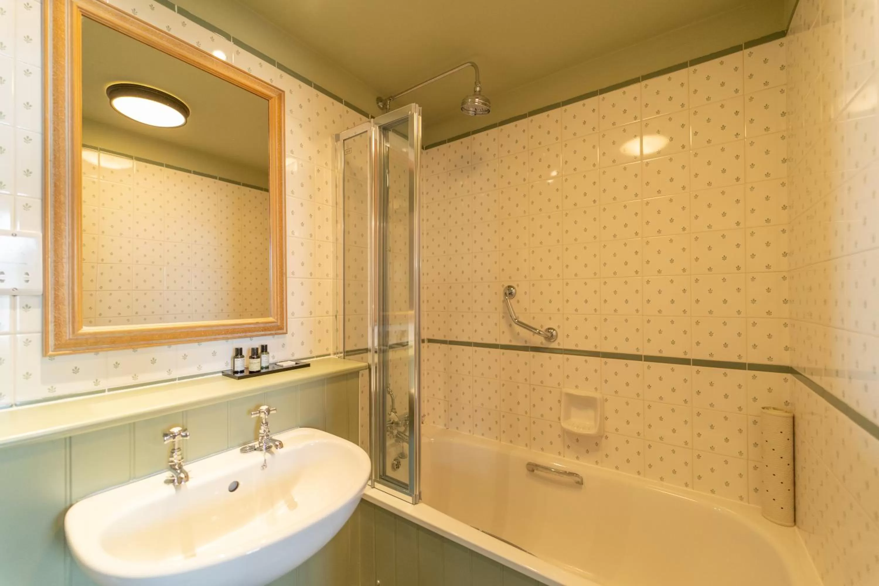 The Green Dragon Hotel