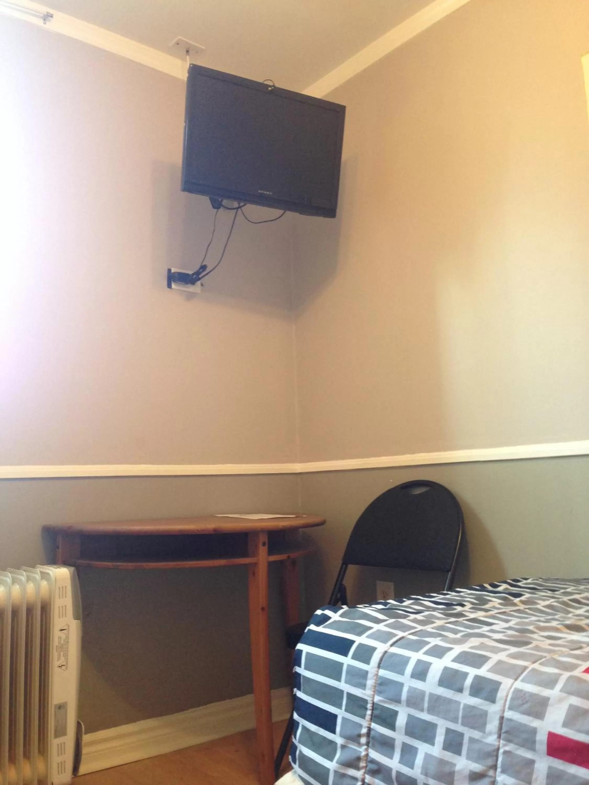 Decorative detail, Bed in The Rex Hotel Jazz & Blues Bar