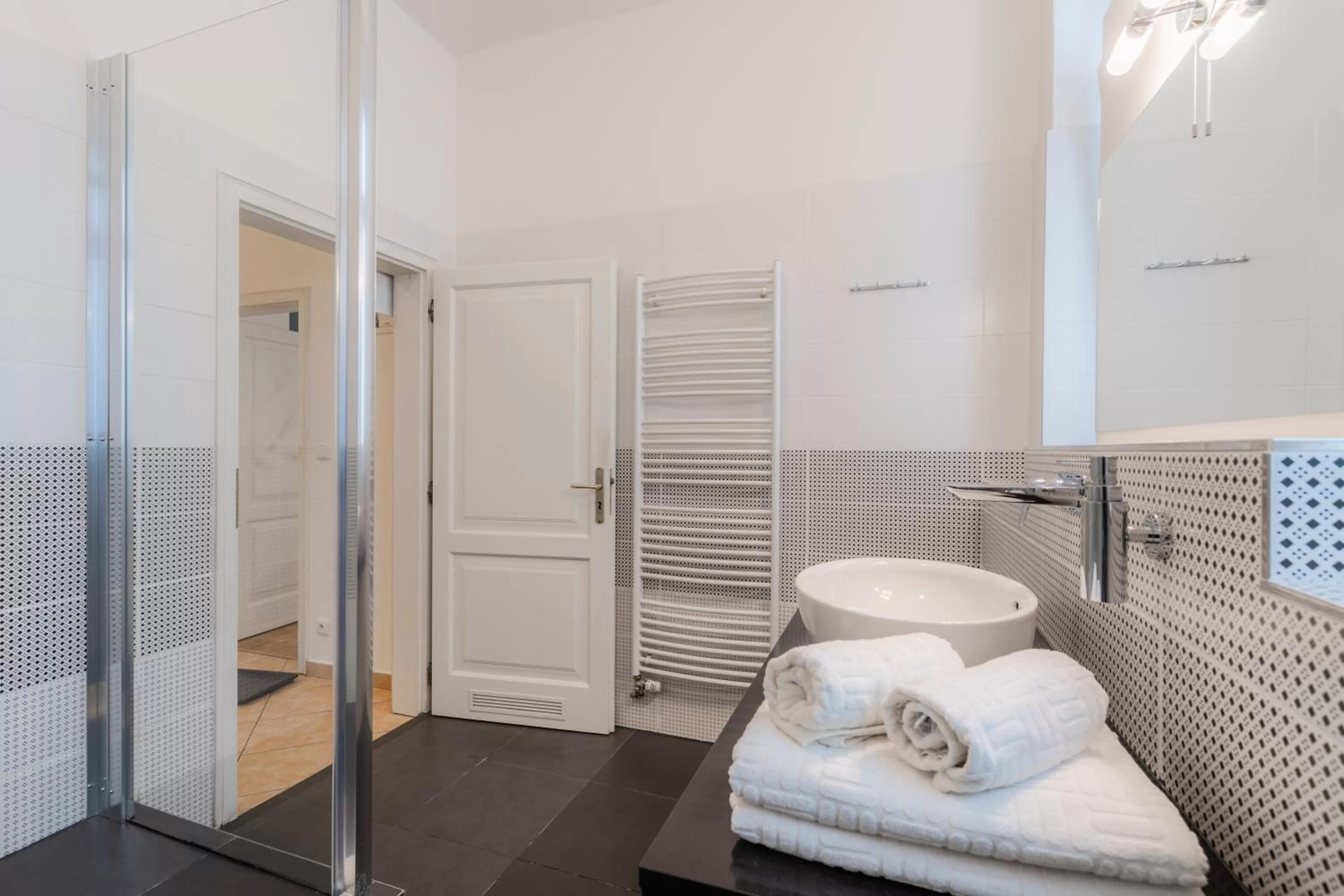 Bathroom in EA ApartHotel Melantrich