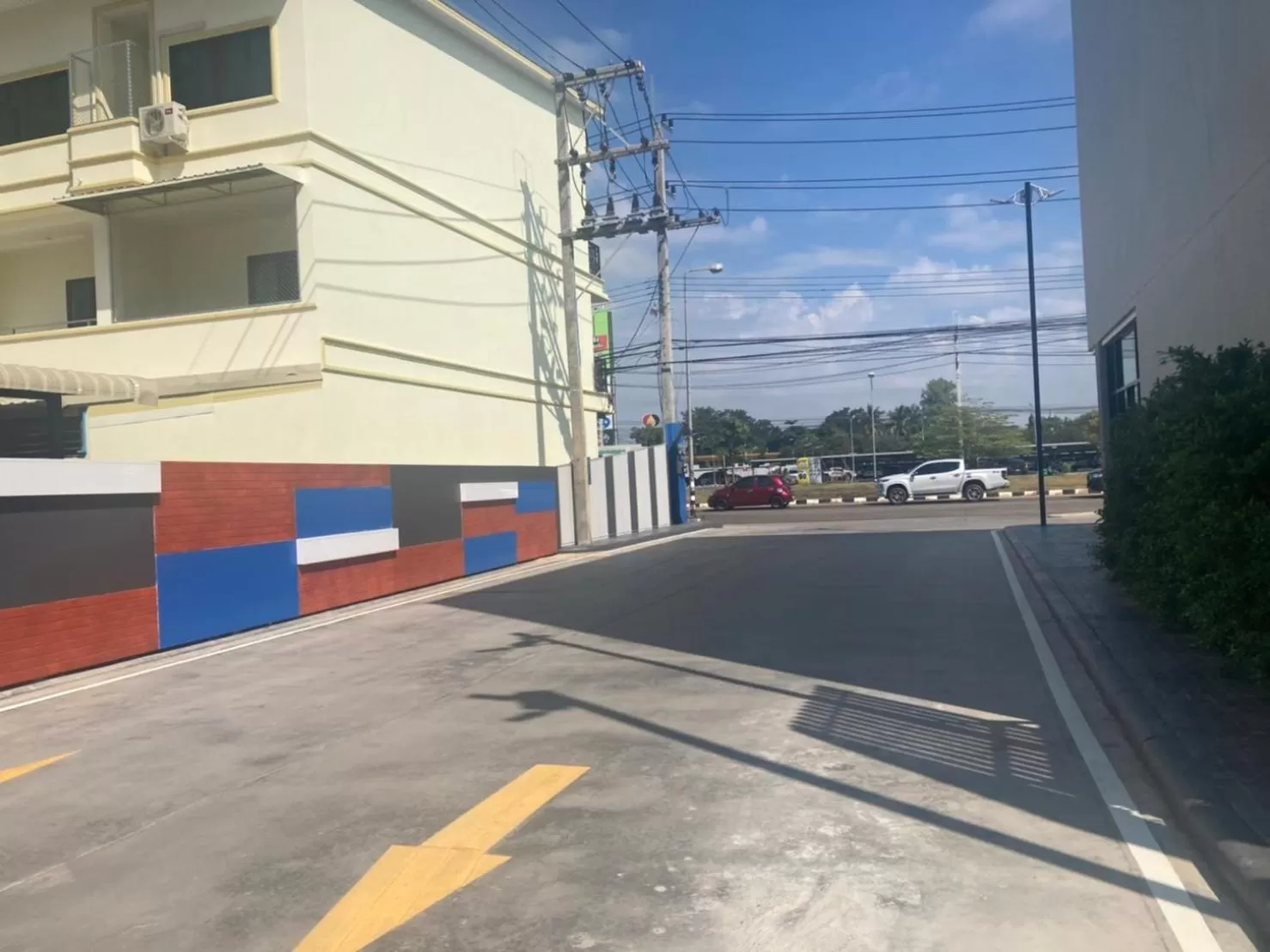 Facade/entrance in วัน บัดเจท เชียงราย สนามบิน One Budget Hotel Chiangrai Airport