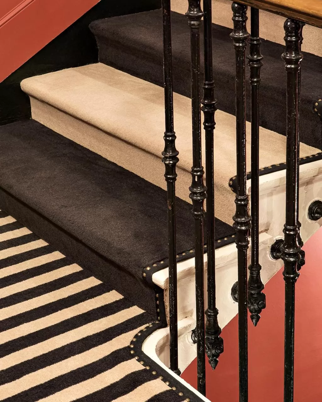 Decorative detail, Bed in New Hotel Le Quai - Vieux Port