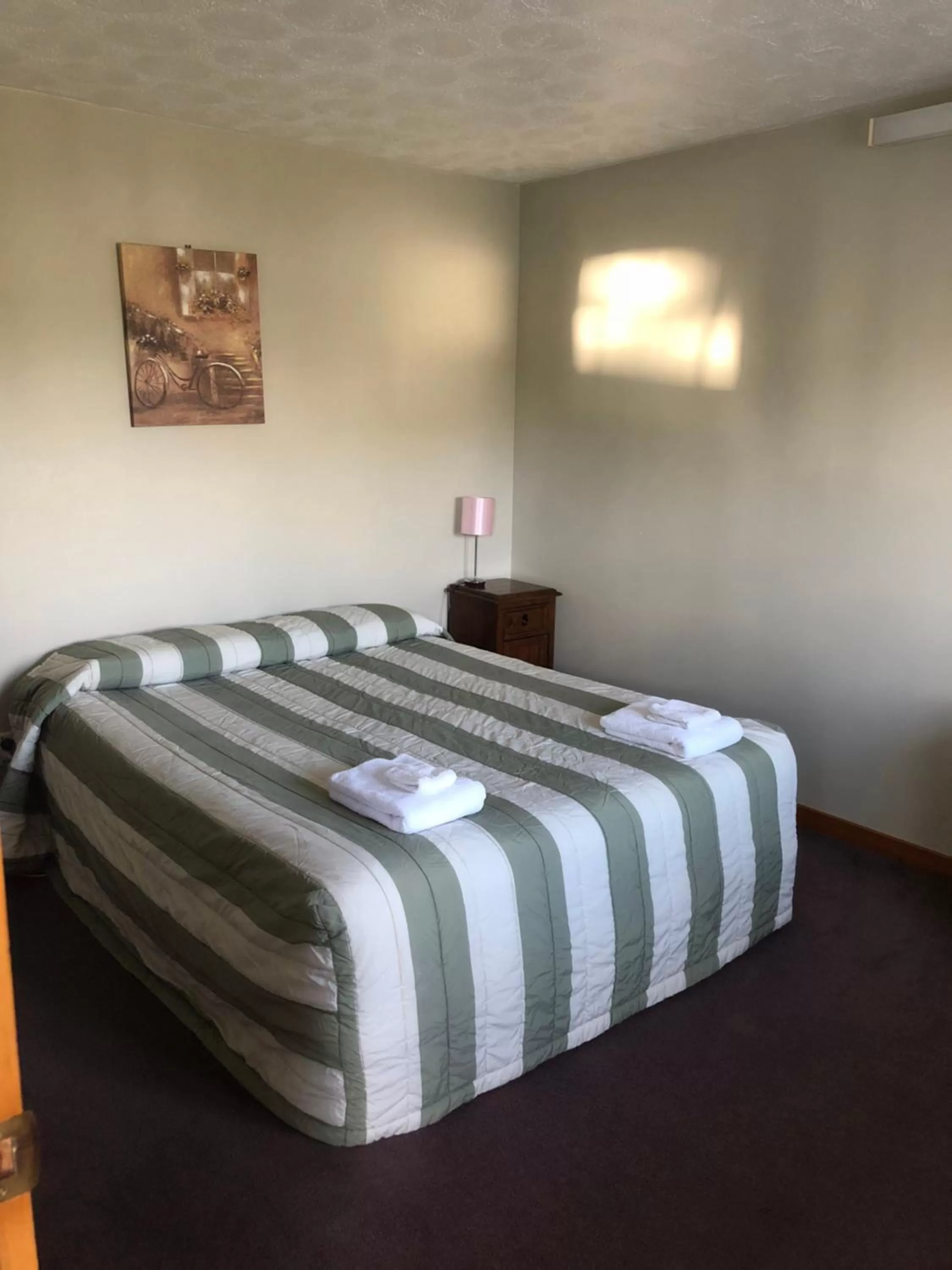 Lilybrook Motel
