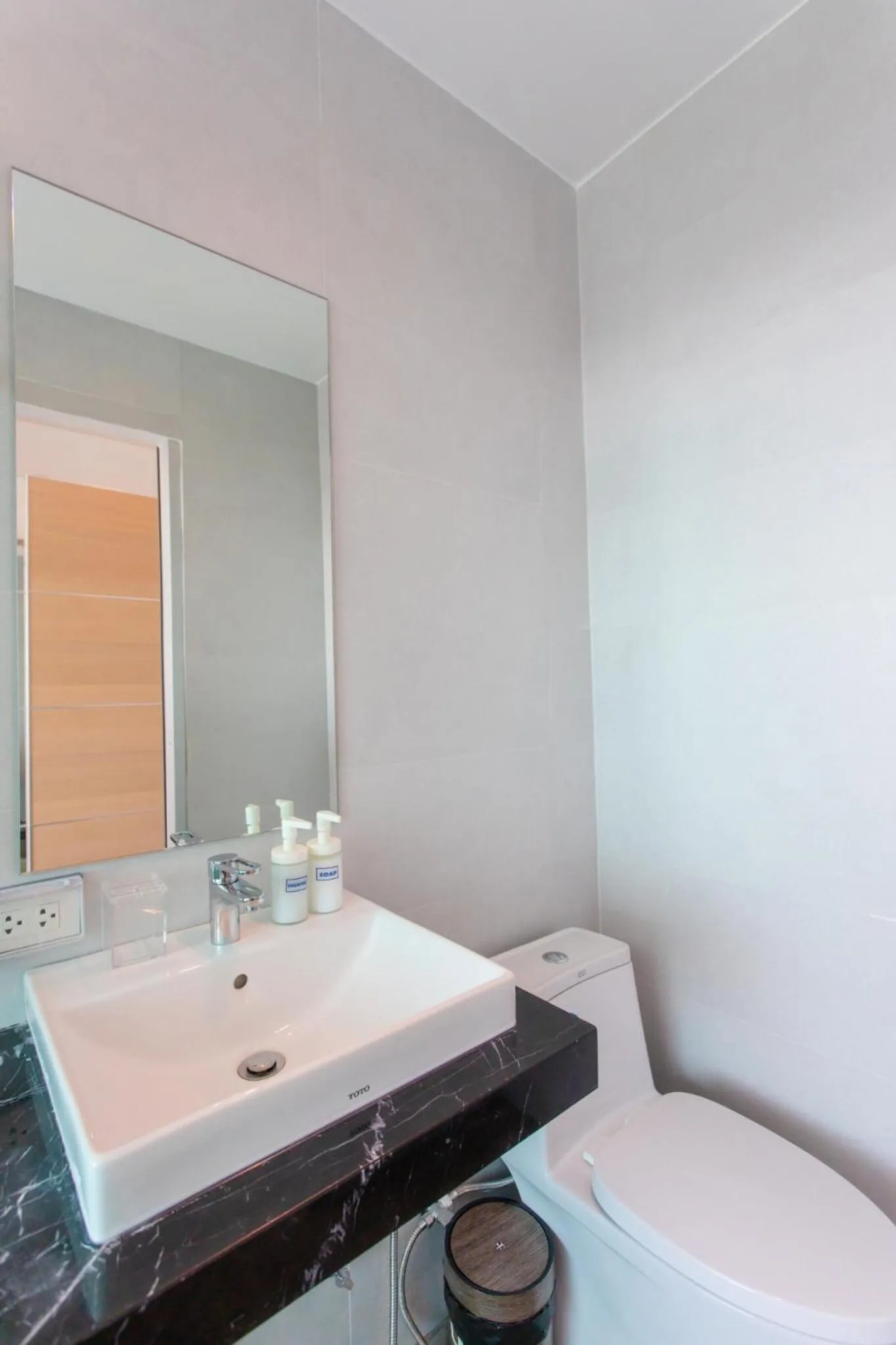 Toilet in Baan Saint-Tropez Seaview Villas Kata Beach