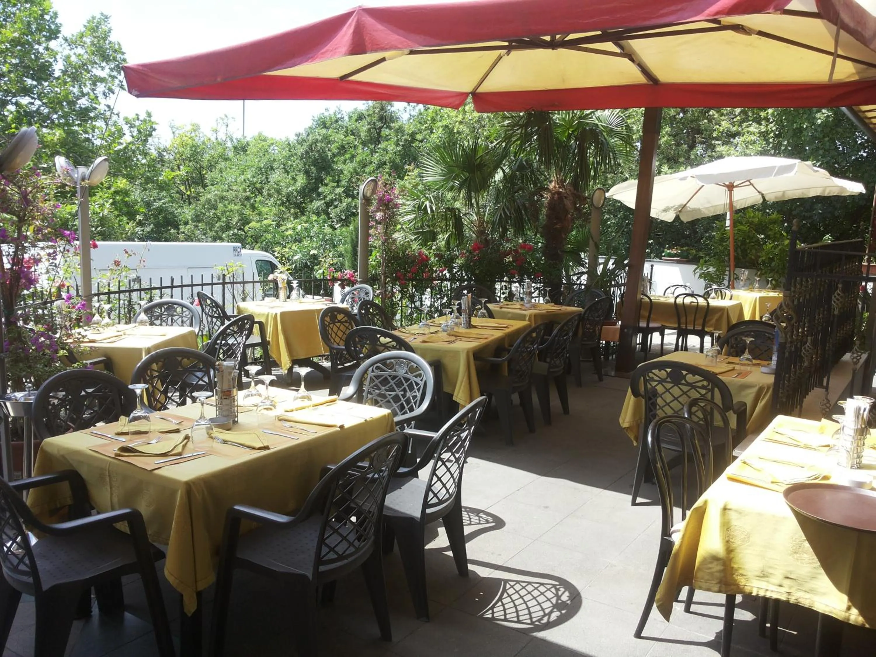 Restaurant/places to eat in Hotel Ai Sette Nani