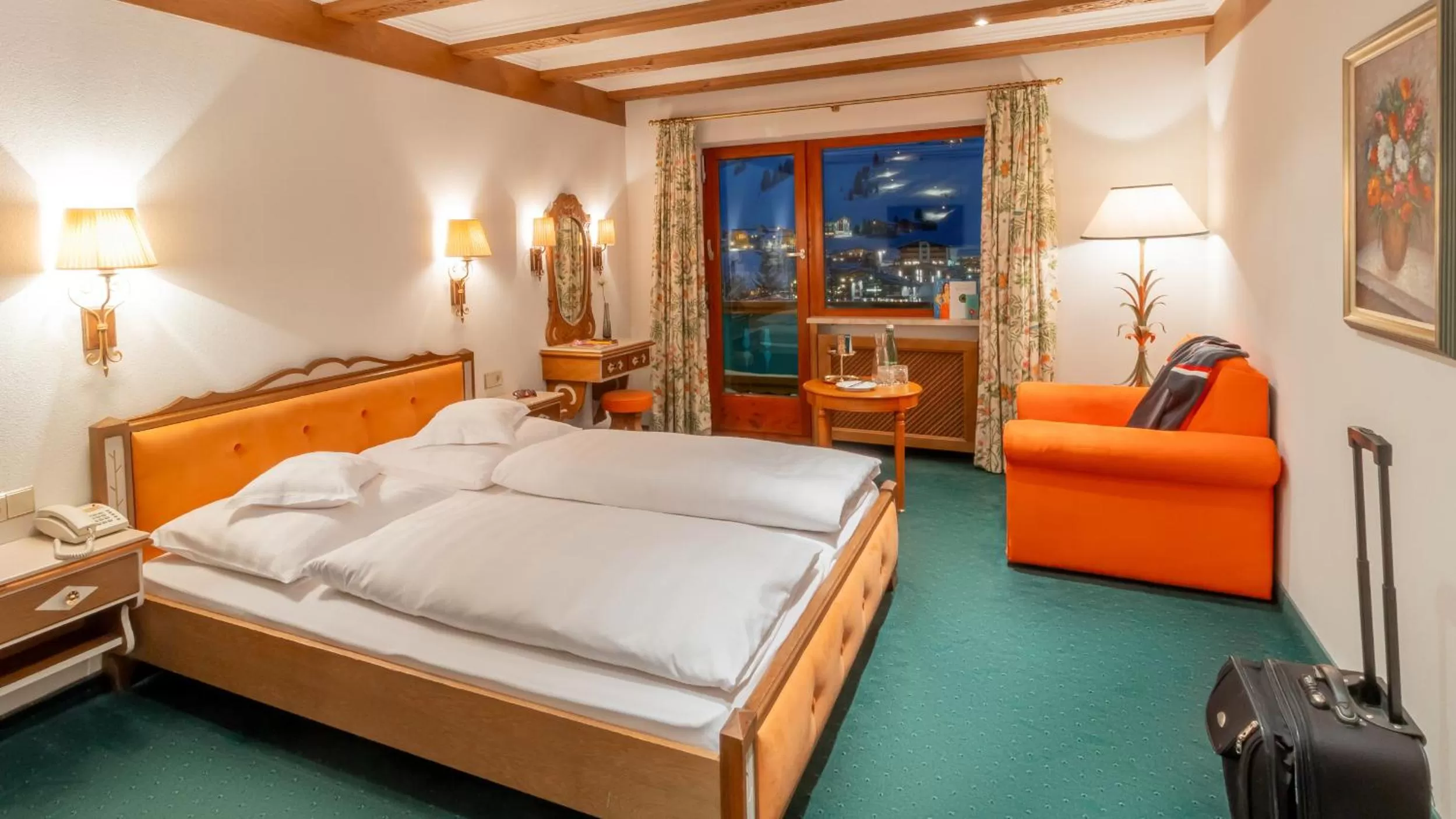 Double Room with Balcony in Hotel Kristberg in Lech - New hotel with Spa - opening Dezember 4th, 2025