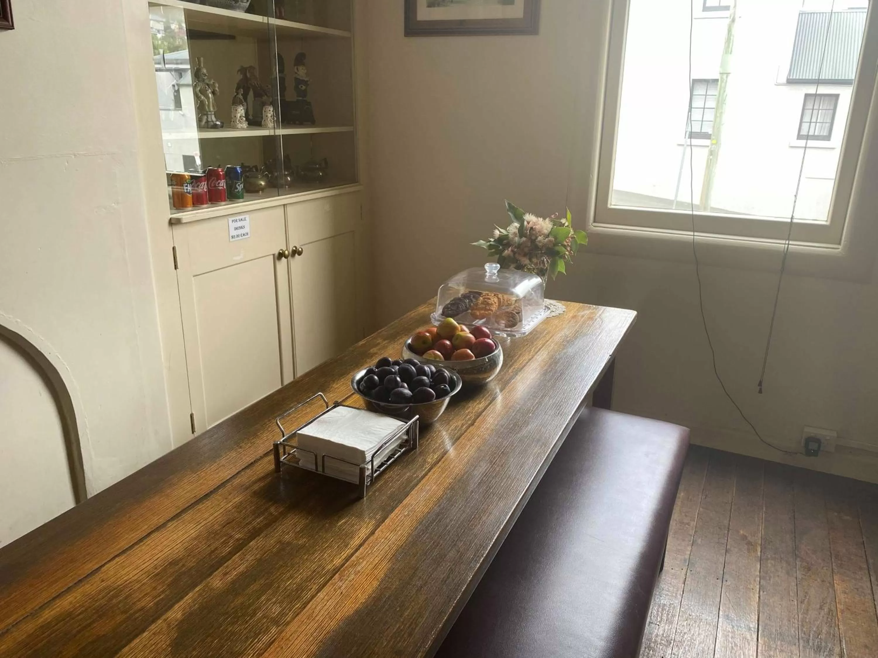 Kitchen or kitchenette in Edinburgh Gallery Bed & Breakfast