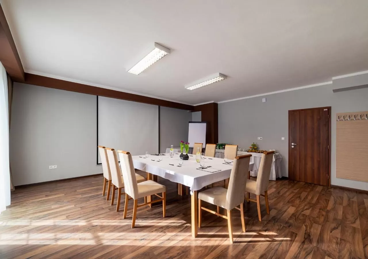 Business facilities in ELITE HOTEL Nová Dubnica