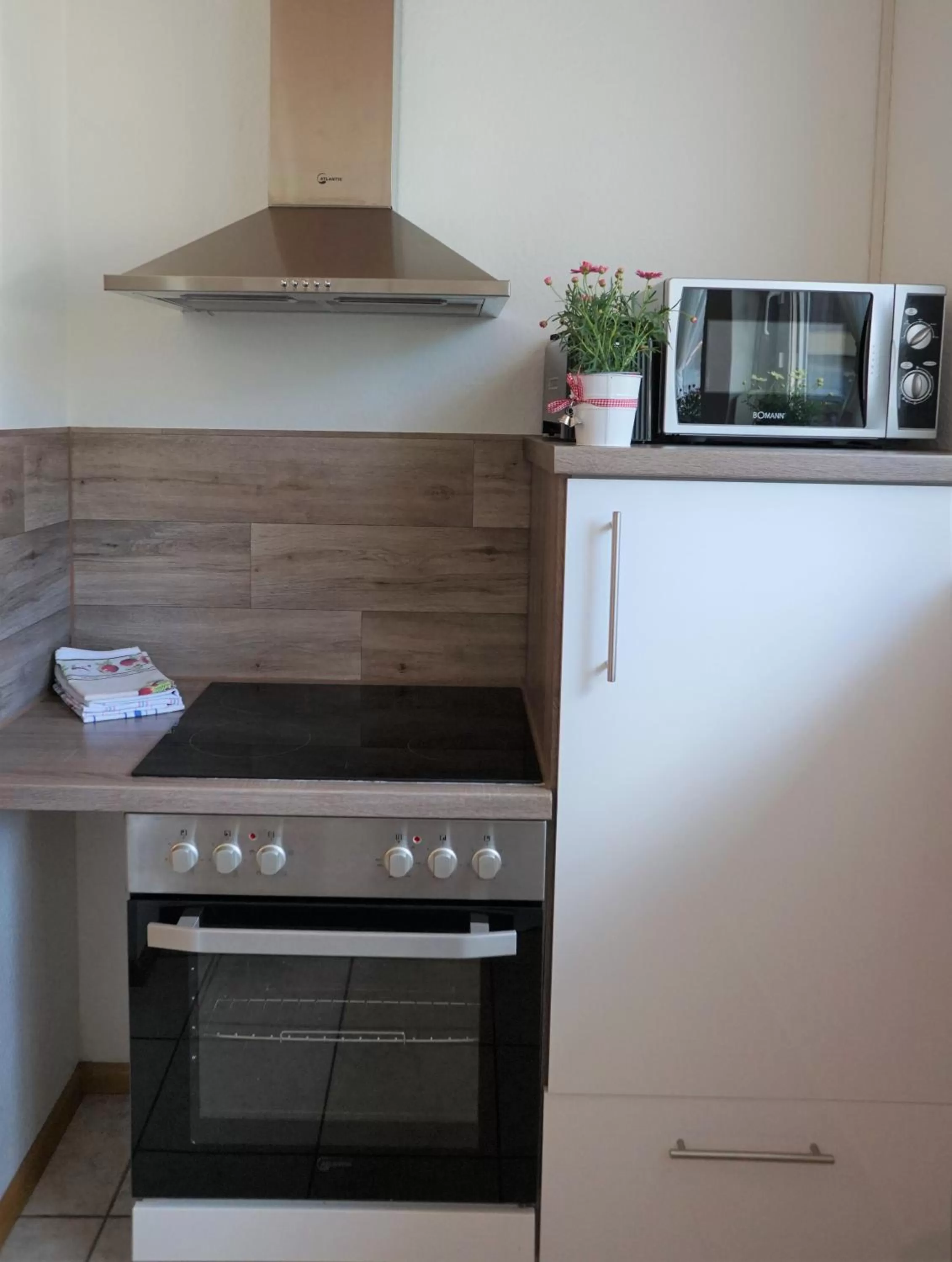 Kitchen or kitchenette in Kurparkhotel Faißt