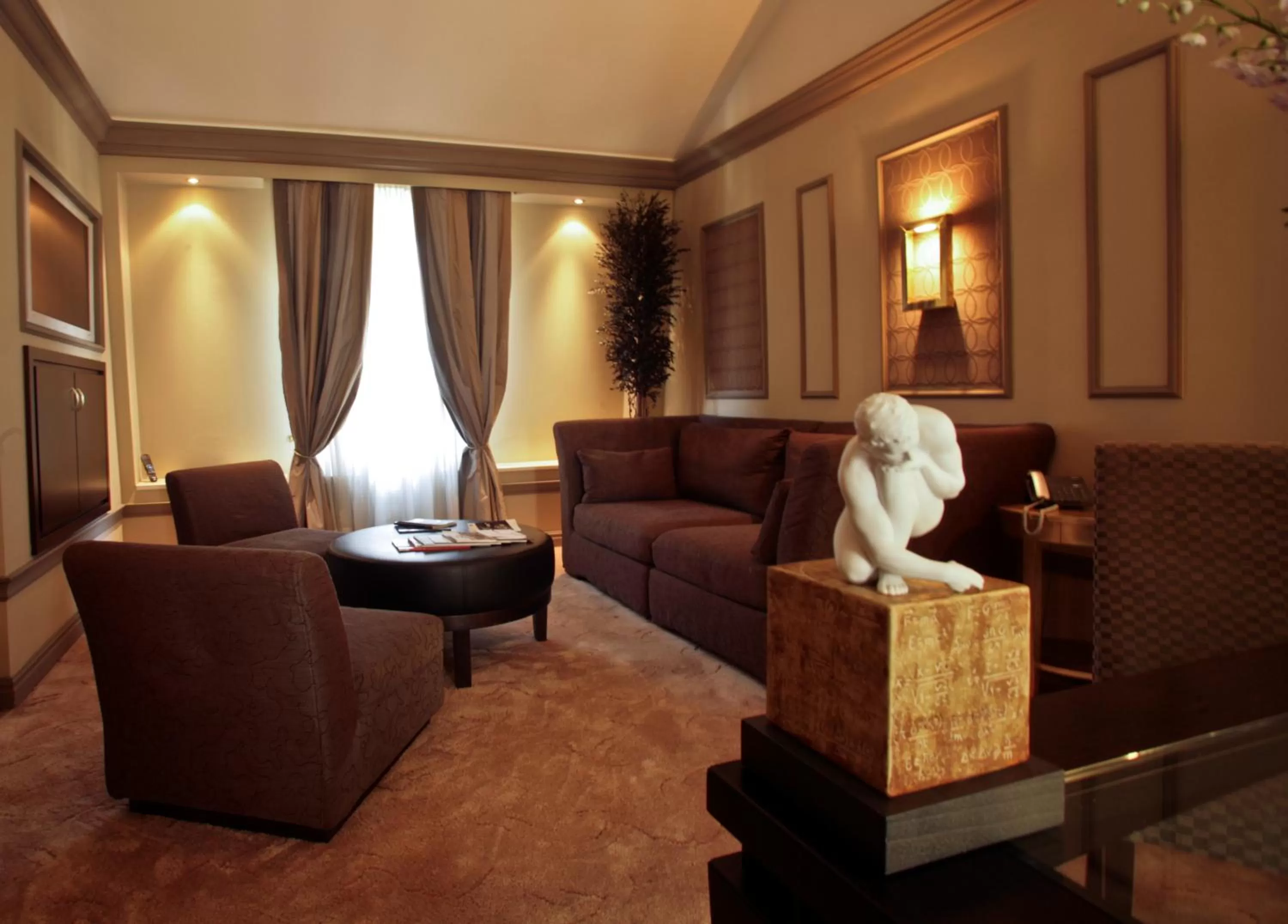 Living room in Grand Visconti Palace