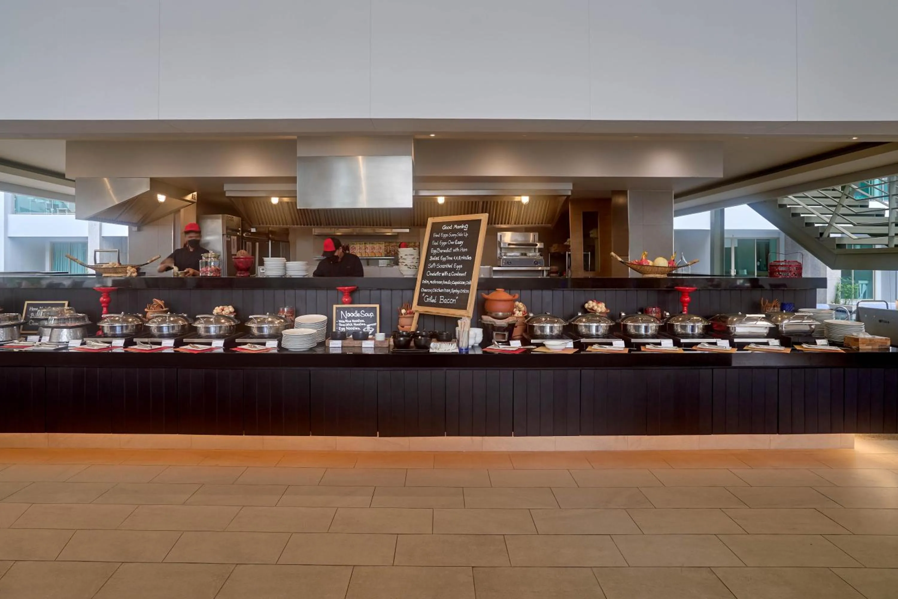 Restaurant/places to eat in The Kee Resort & Spa