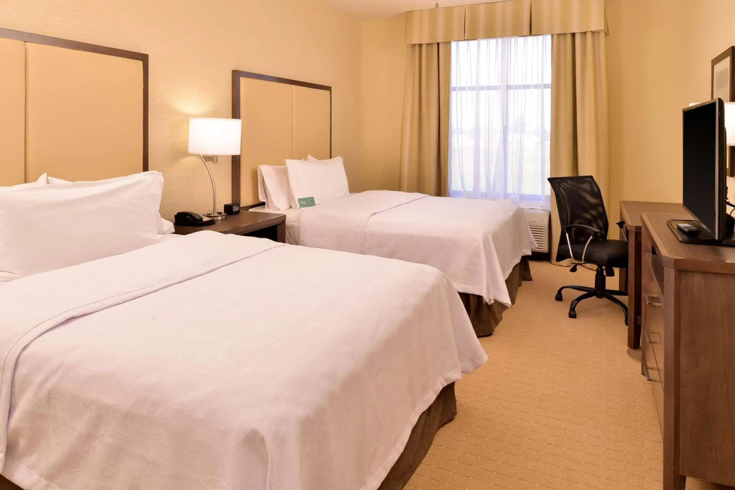 One-Bedroom Queen Suite with Two Queen Beds - Non-Smoking in Homewood Suites by Hilton Houma One-Bedroom Queen Suite with Two Queen Beds - Non-Smoking in Homewood Suites by Hilton Houma