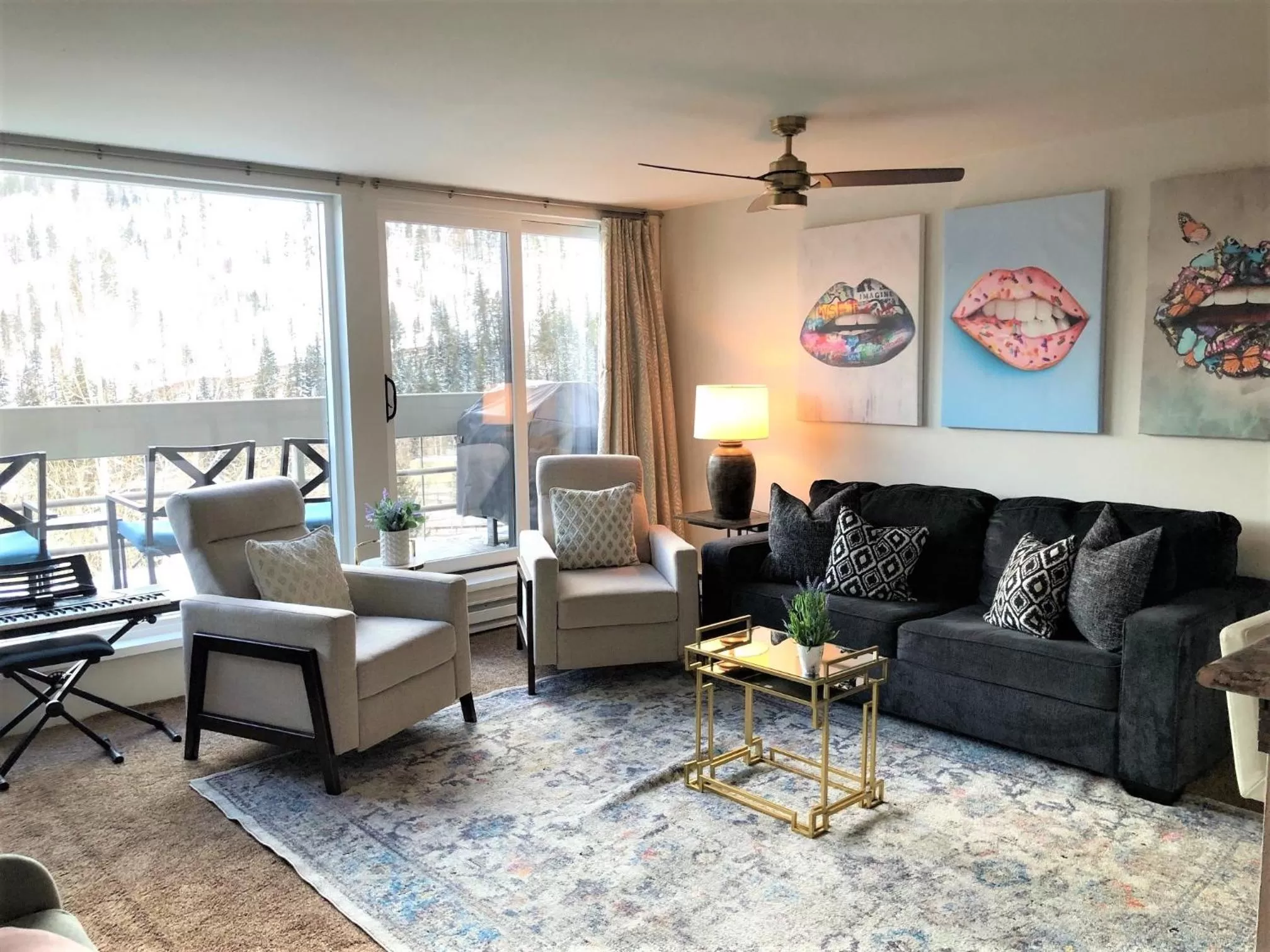 Living room in Simba Run Vail Condominiums