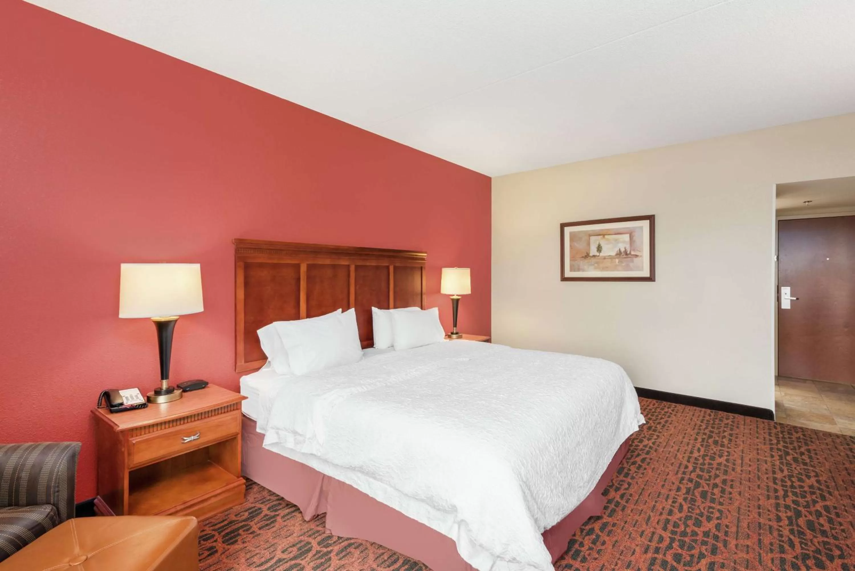 Bed in Hampton Inn Branson on the Strip