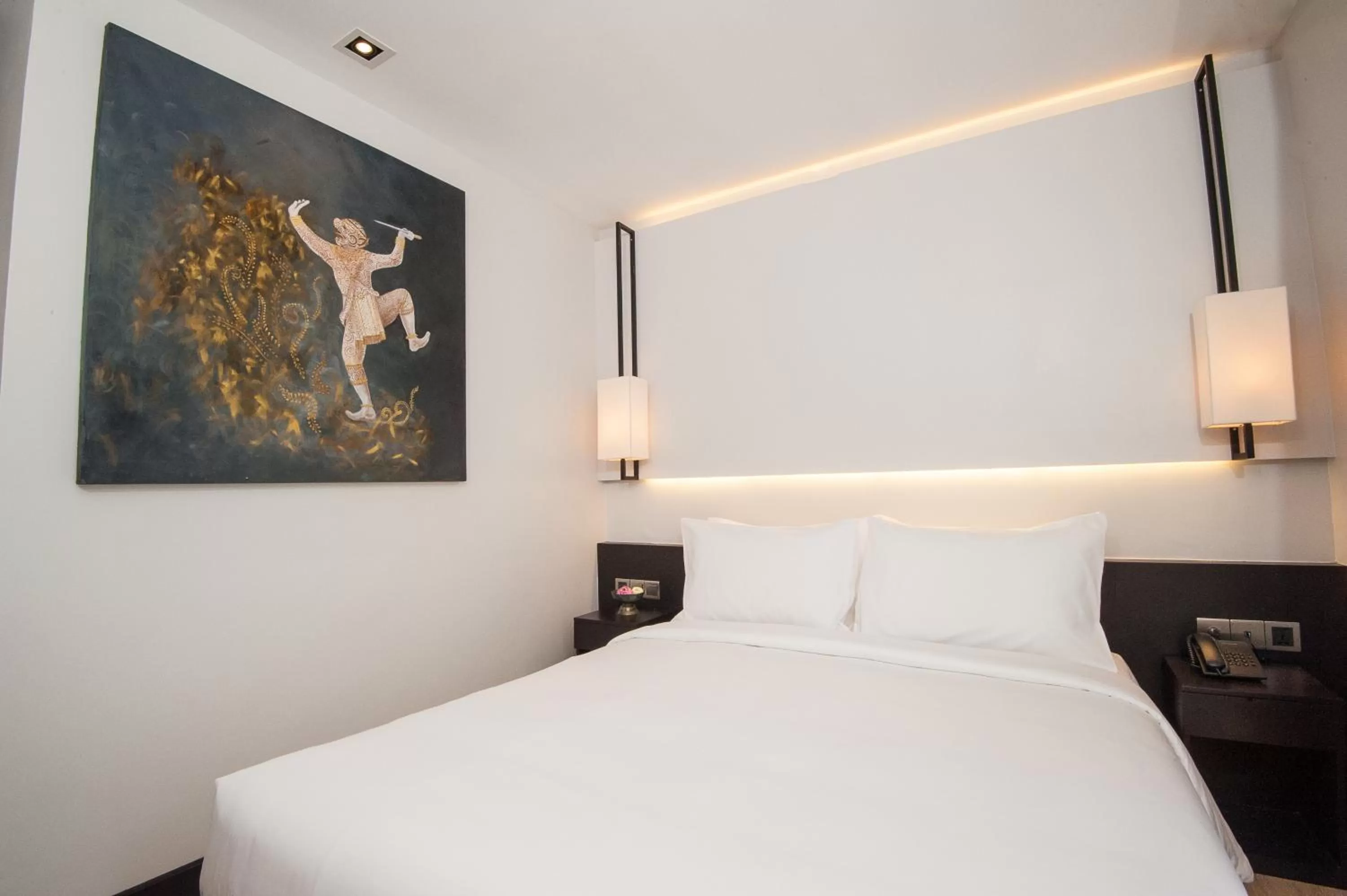 Photo of the whole room, Bed in GLOW PARK HOTEL Grand Royal Palace