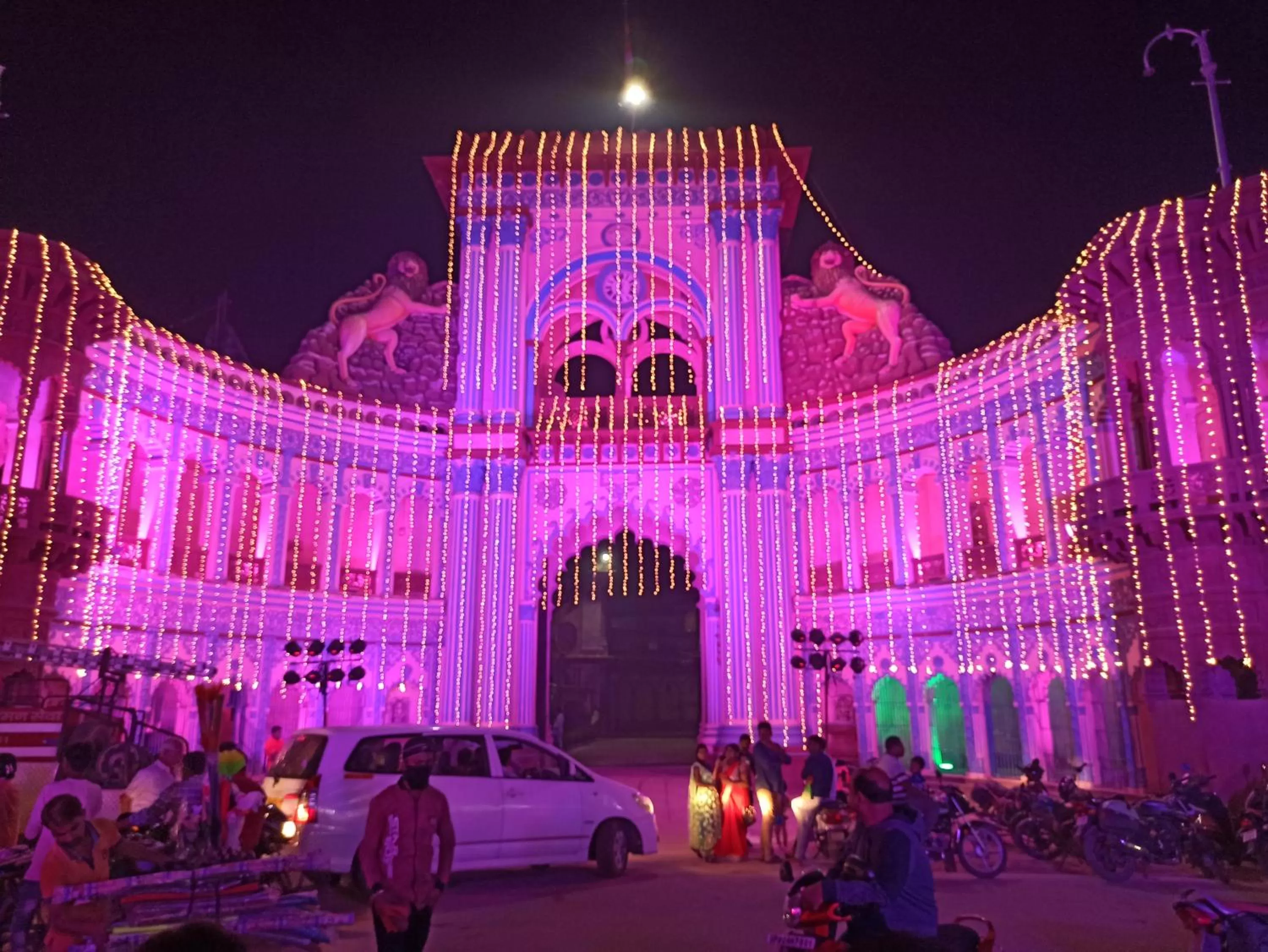 Neighbourhood in Natraj Homes