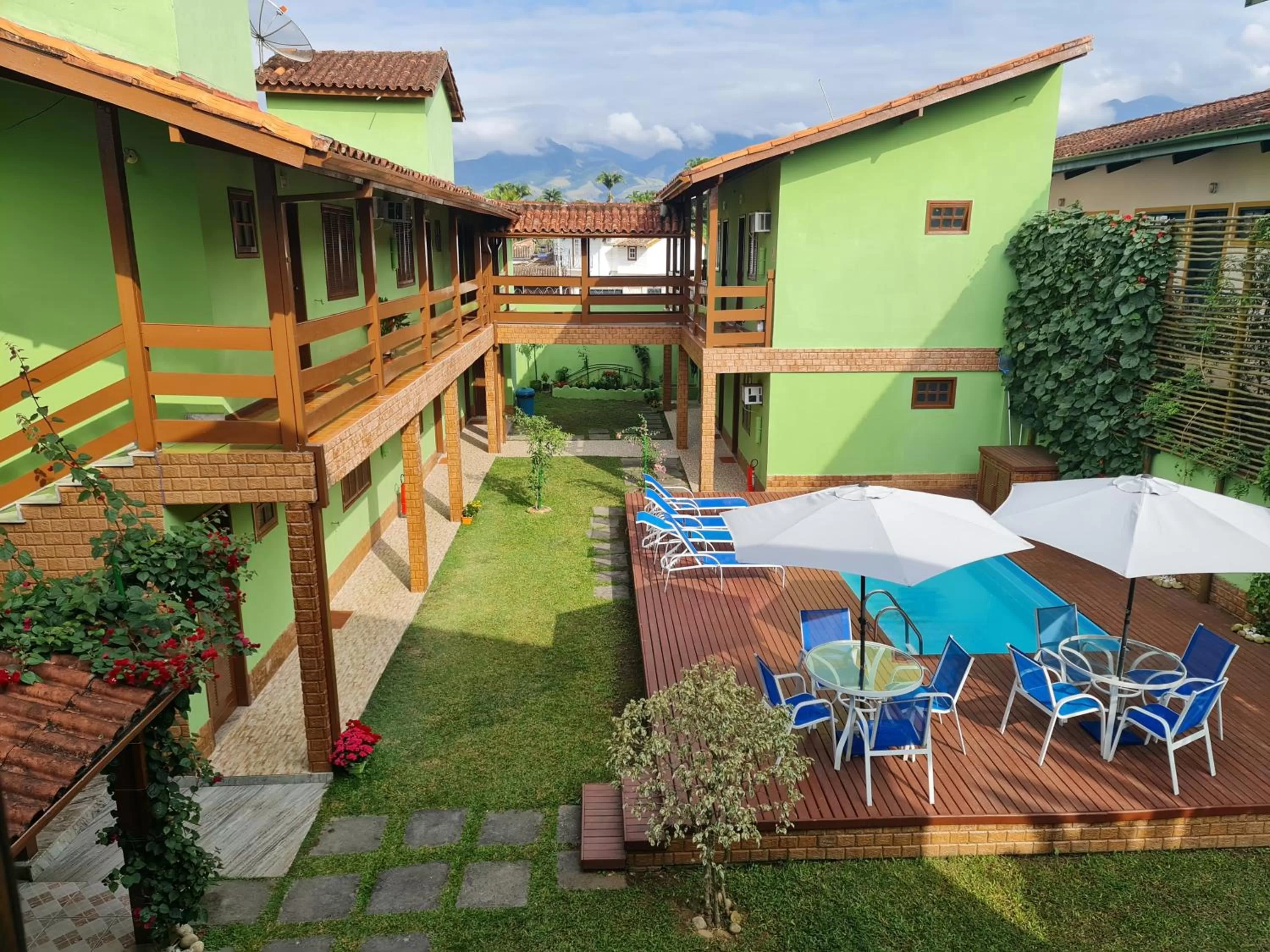 Property building, Pool View in Pousada Flor de Paraty