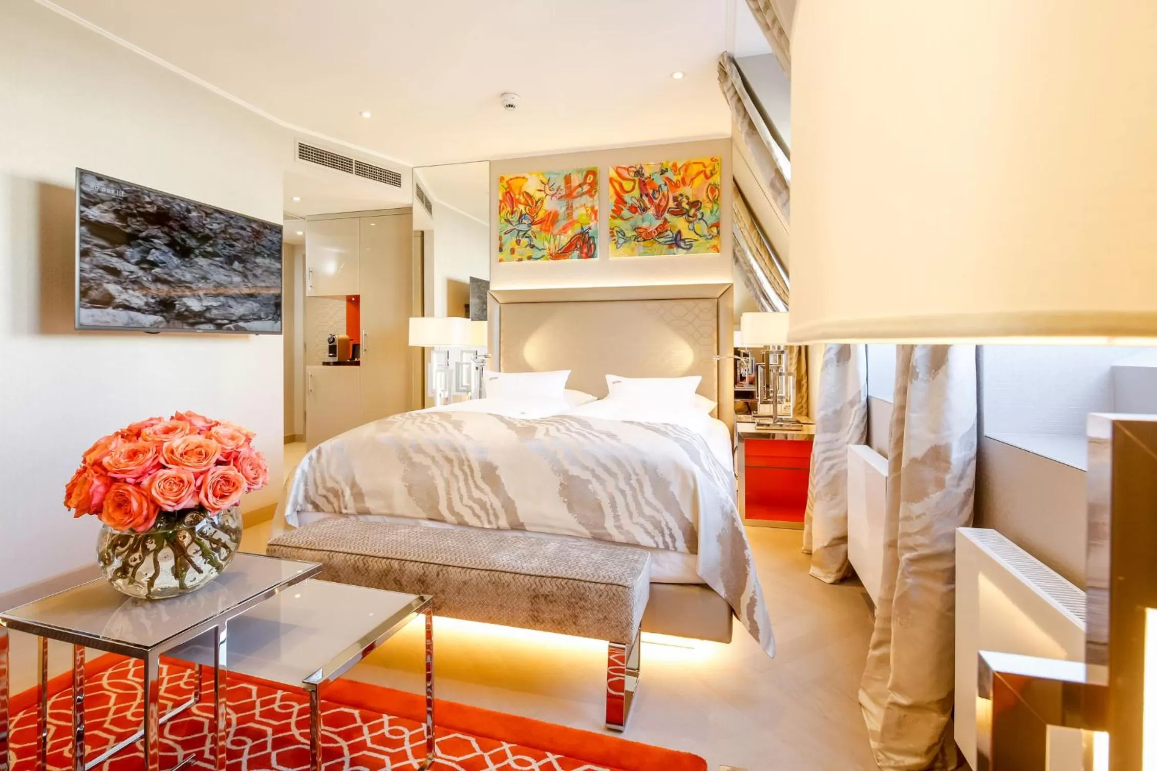 Bed in Boutiquehotel Das Tyrol