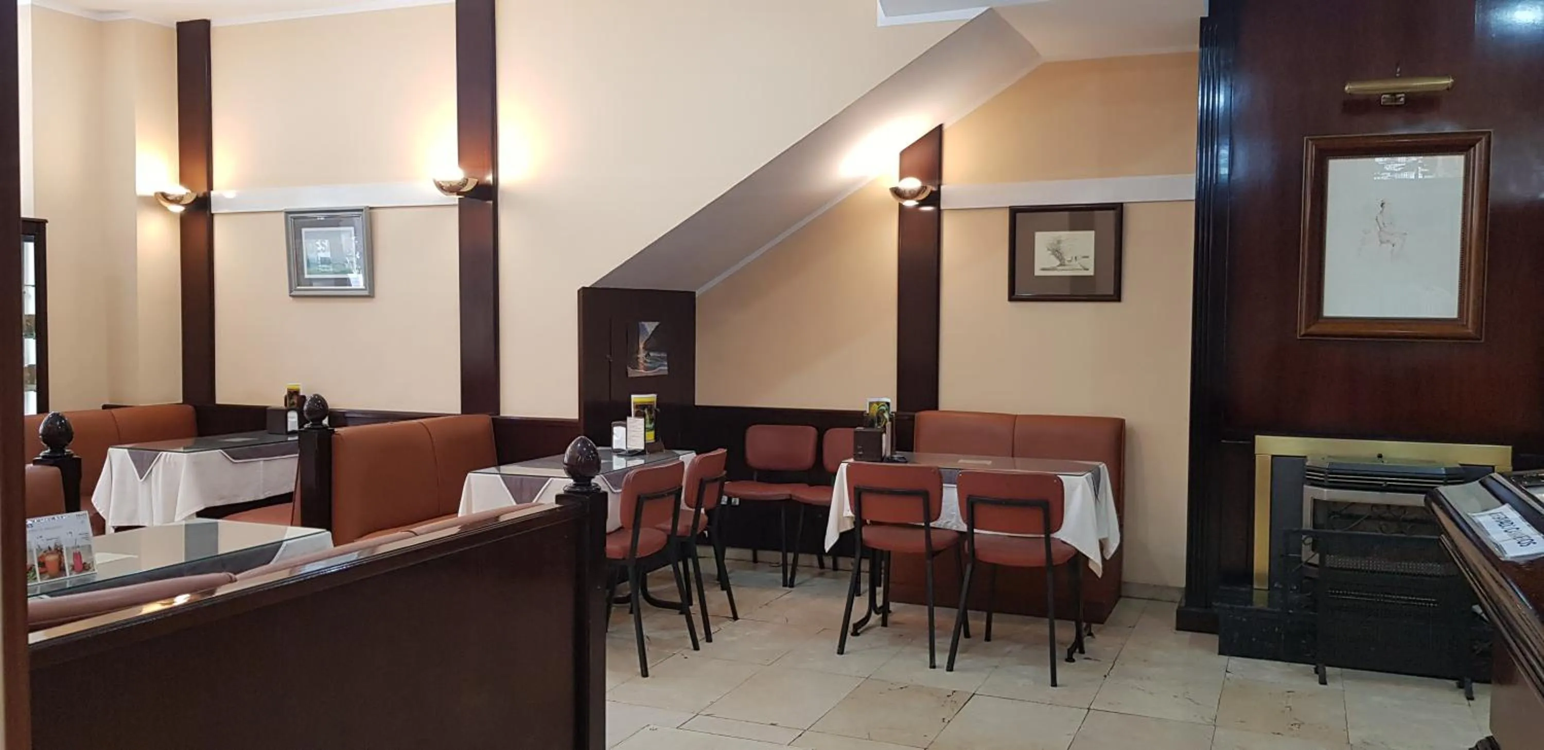 Lounge or bar in Gran Hotel Paraiso